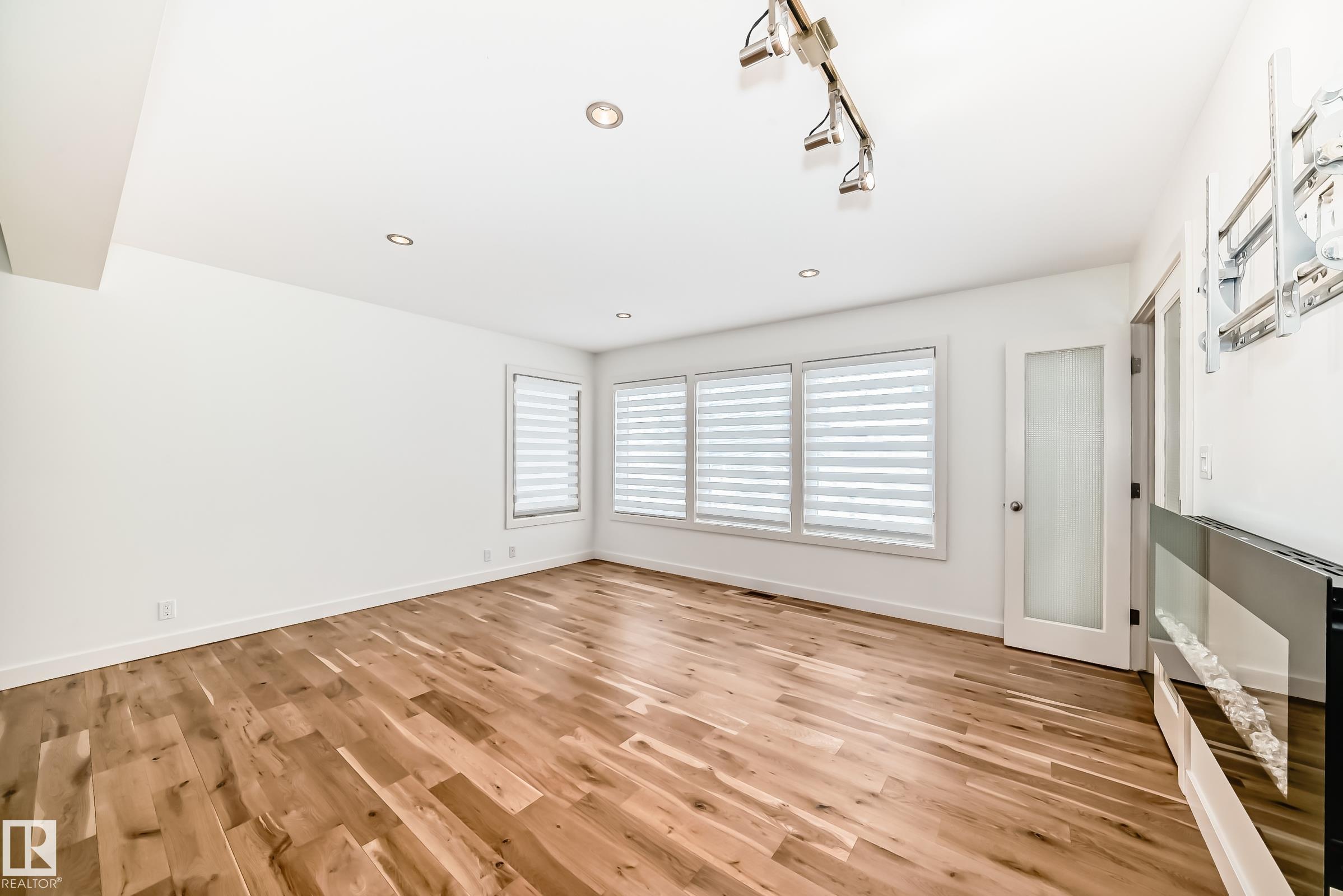 Photo 18 at 9715 143a Street NW, Crestwood, Edmonton