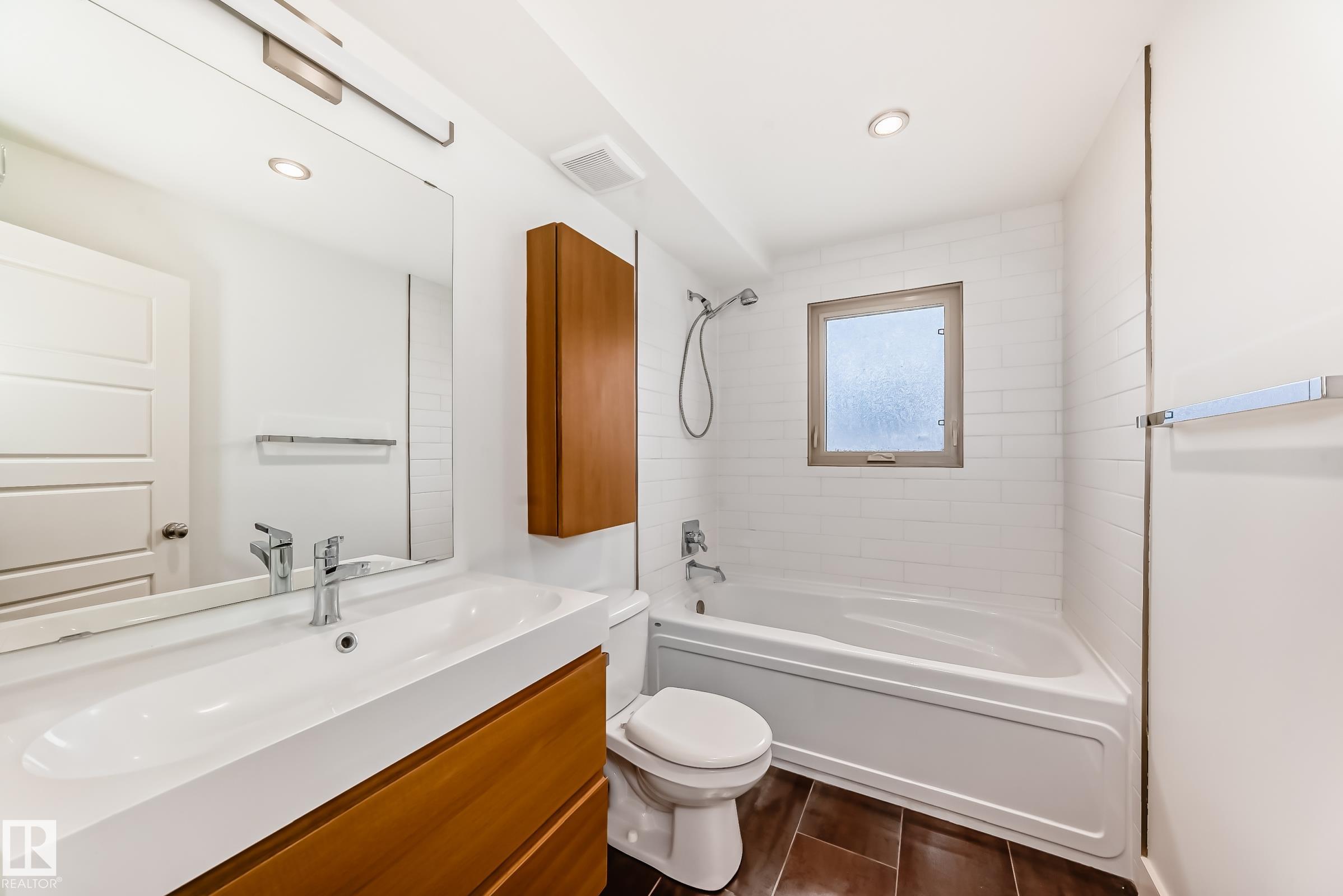 Photo 31 at 9715 143a Street NW, Crestwood, Edmonton