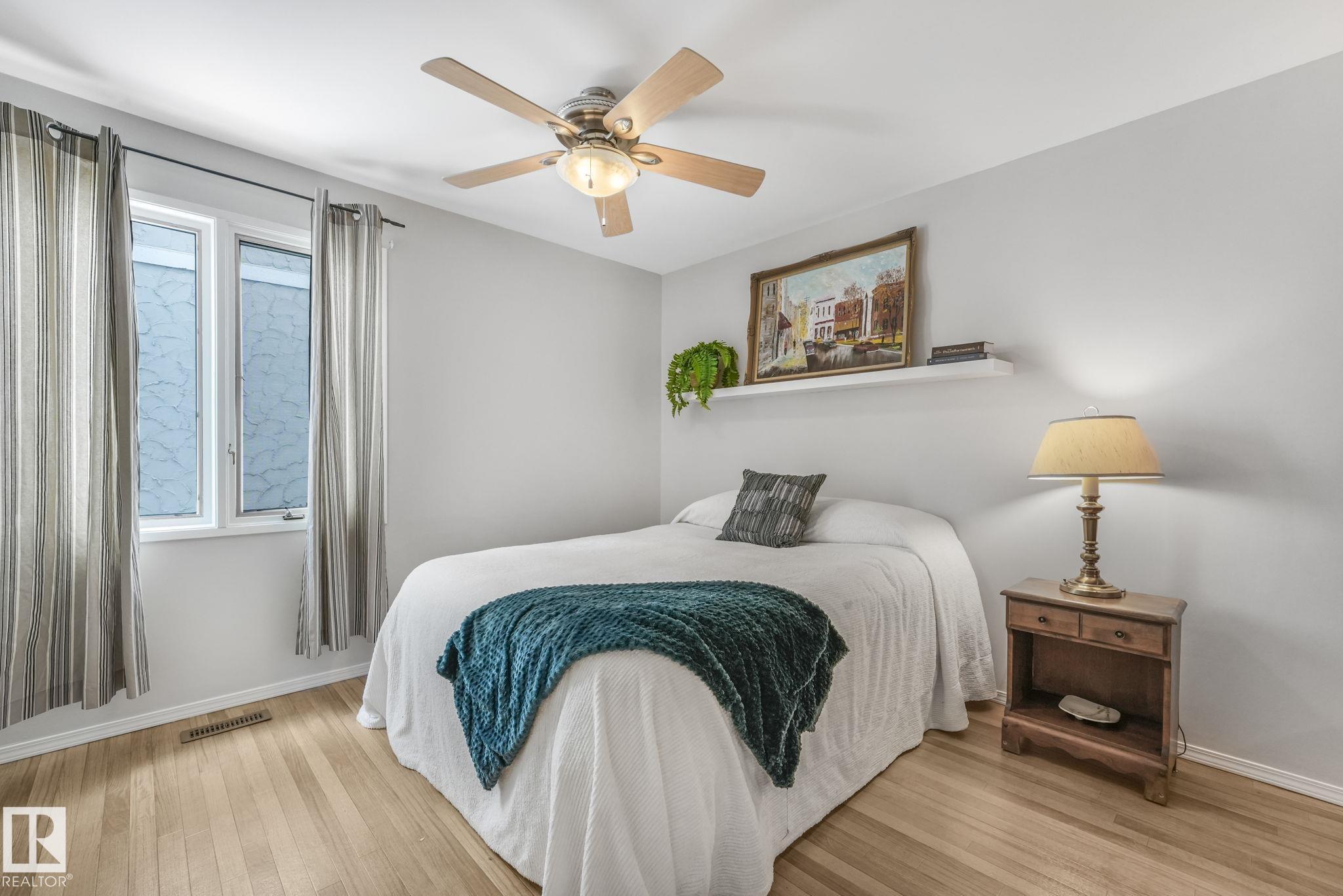 Photo 20 at 587 Wahstao Road NW, Oleskiw, Edmonton