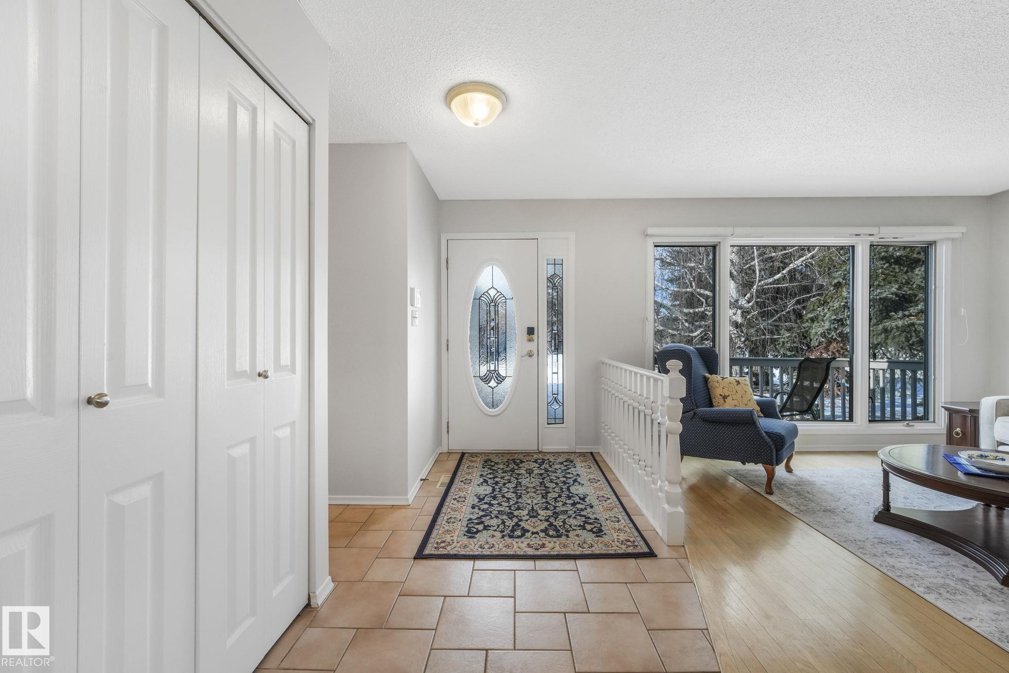 587 Wahstao Road NW, Oleskiw, Edmonton