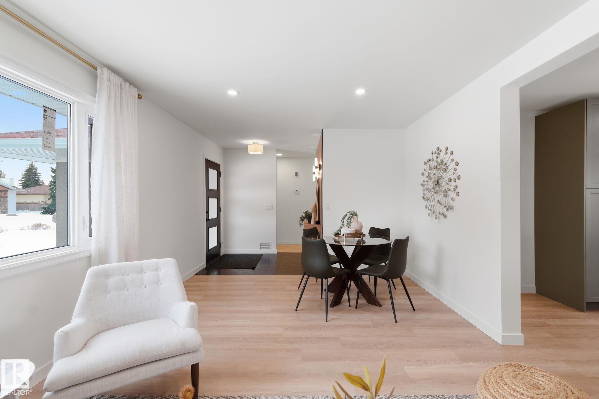 Photo 13 at 9444 74 Street NW, Ottewell, Edmonton