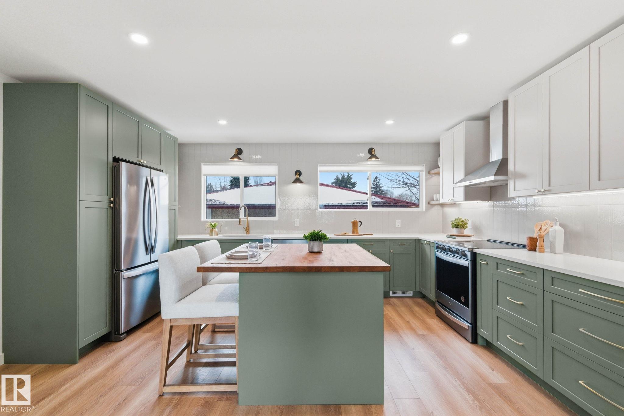 Photo 14 at 9444 74 Street NW, Ottewell, Edmonton