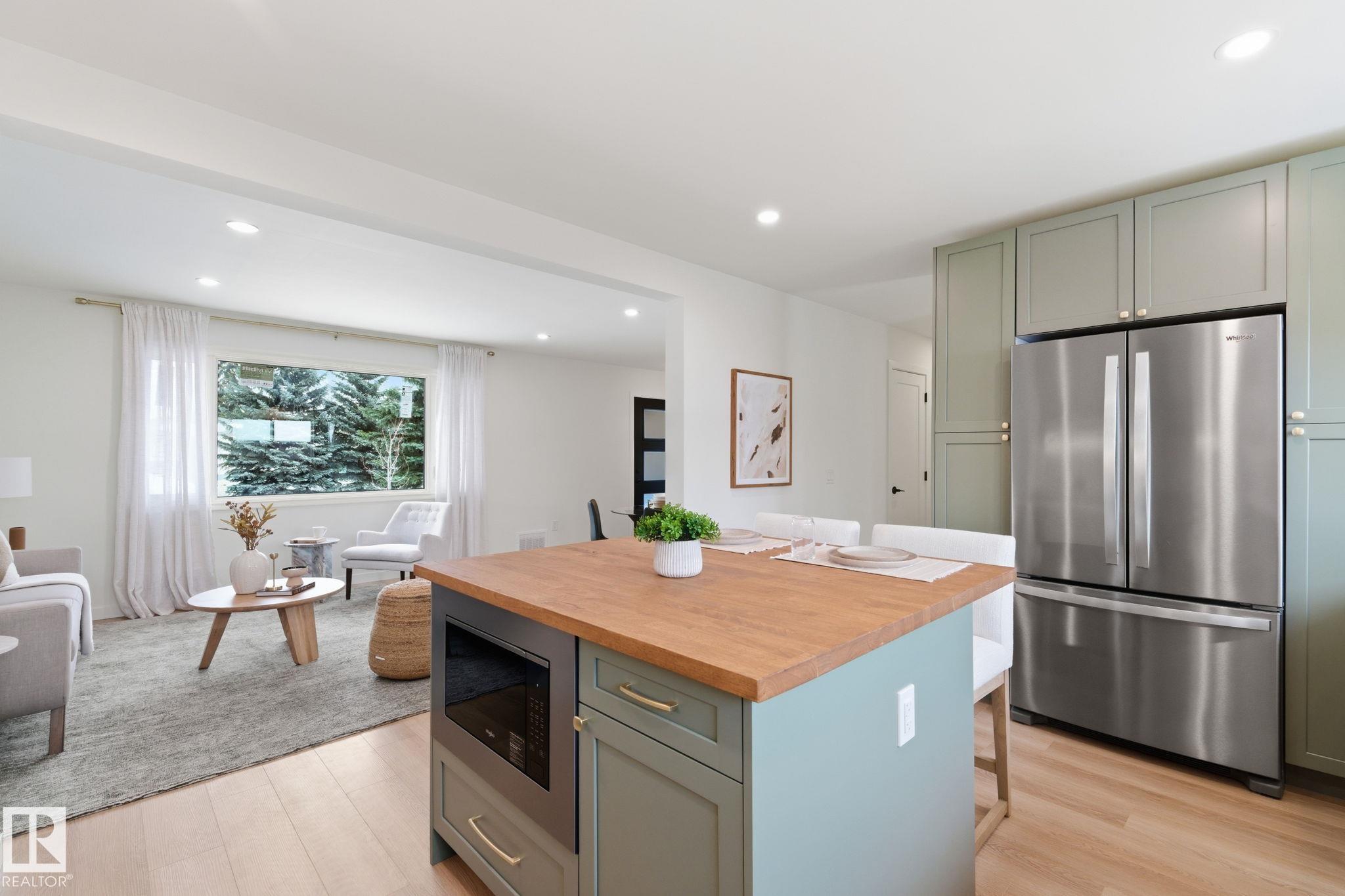 Photo 22 at 9444 74 Street NW, Ottewell, Edmonton