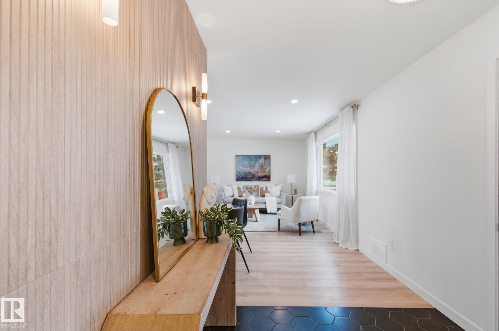 Photo 31 at 9444 74 Street NW, Ottewell, Edmonton