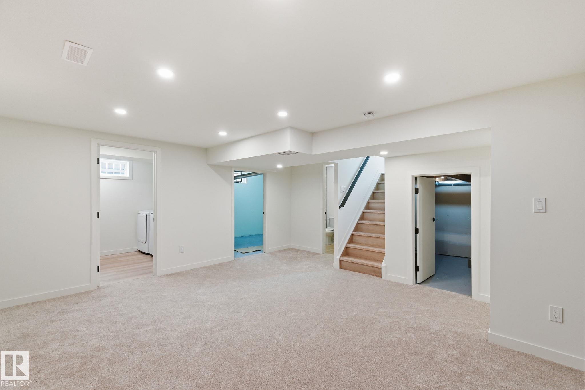 Photo 48 at 9444 74 Street NW, Ottewell, Edmonton