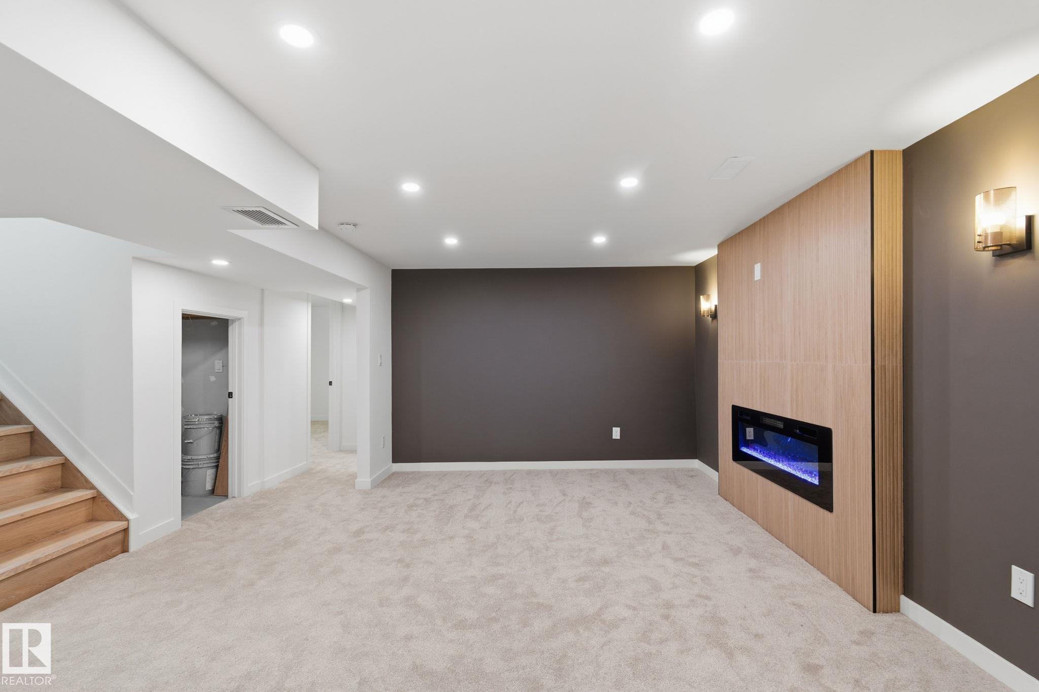 Photo 56 at 9444 74 Street NW, Ottewell, Edmonton