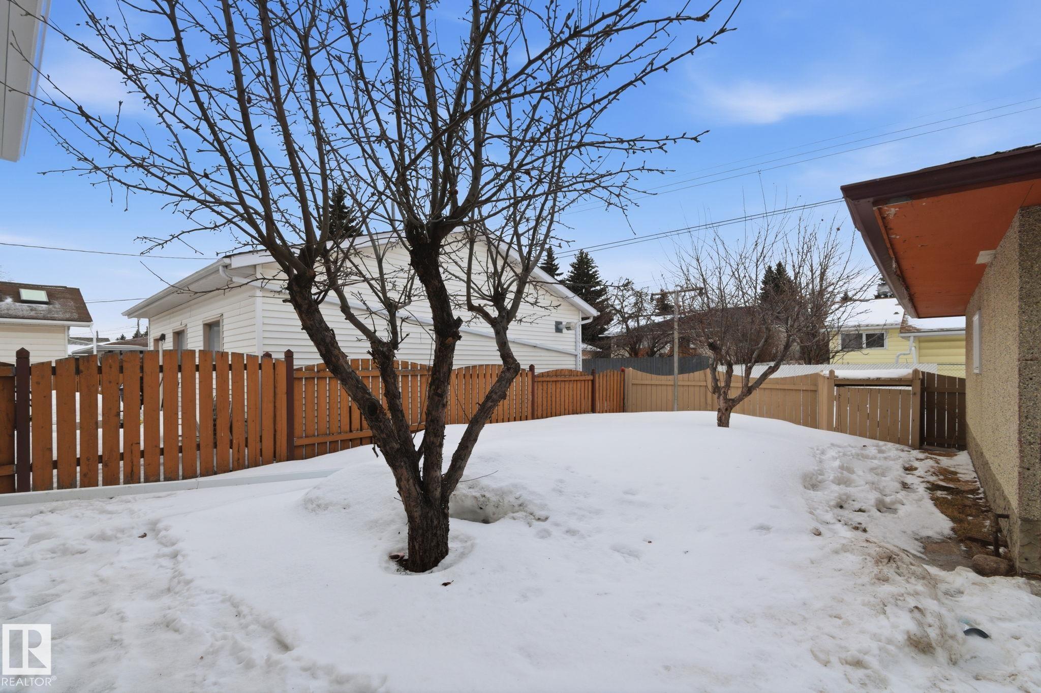 Photo 70 at 9444 74 Street NW, Ottewell, Edmonton