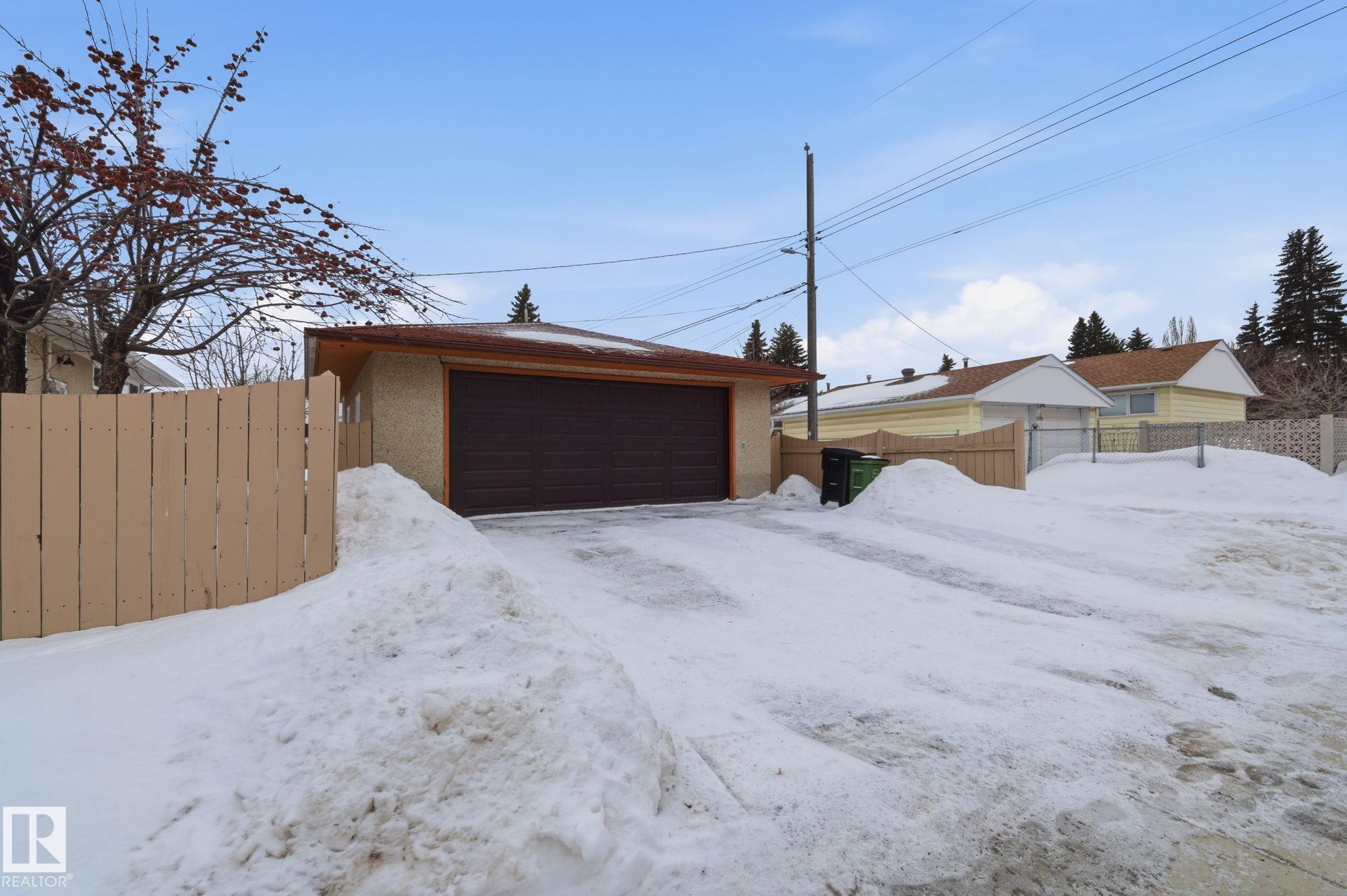 Photo 71 at 9444 74 Street NW, Ottewell, Edmonton