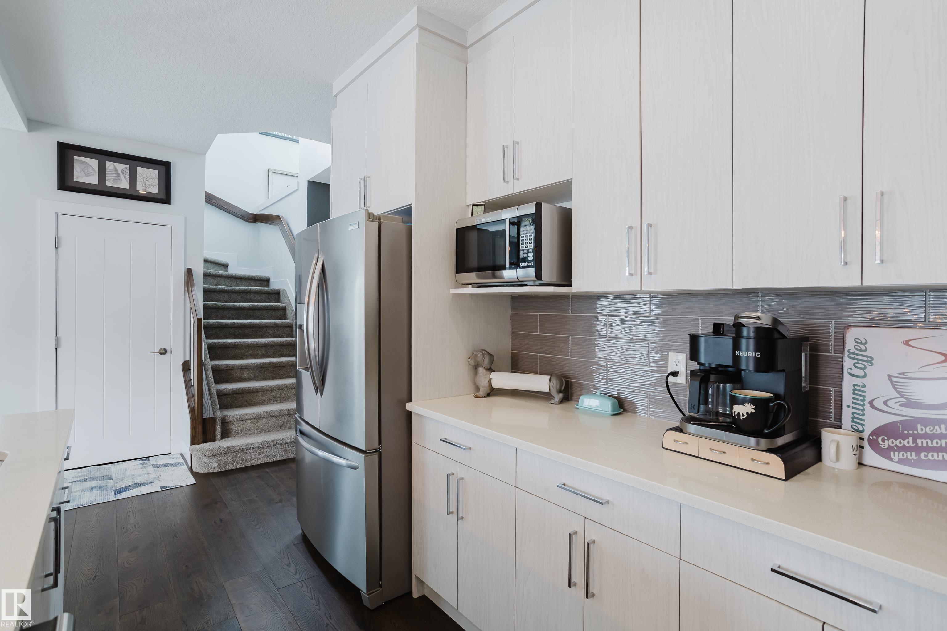 Photo 13 at 569 Merlin Landing NW, Hawks Ridge, Edmonton