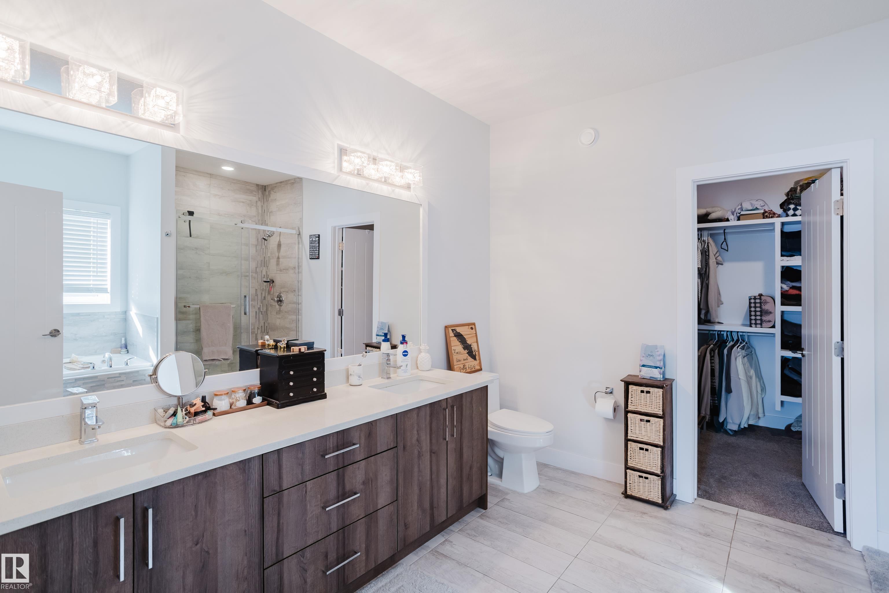 Photo 36 at 569 Merlin Landing NW, Hawks Ridge, Edmonton