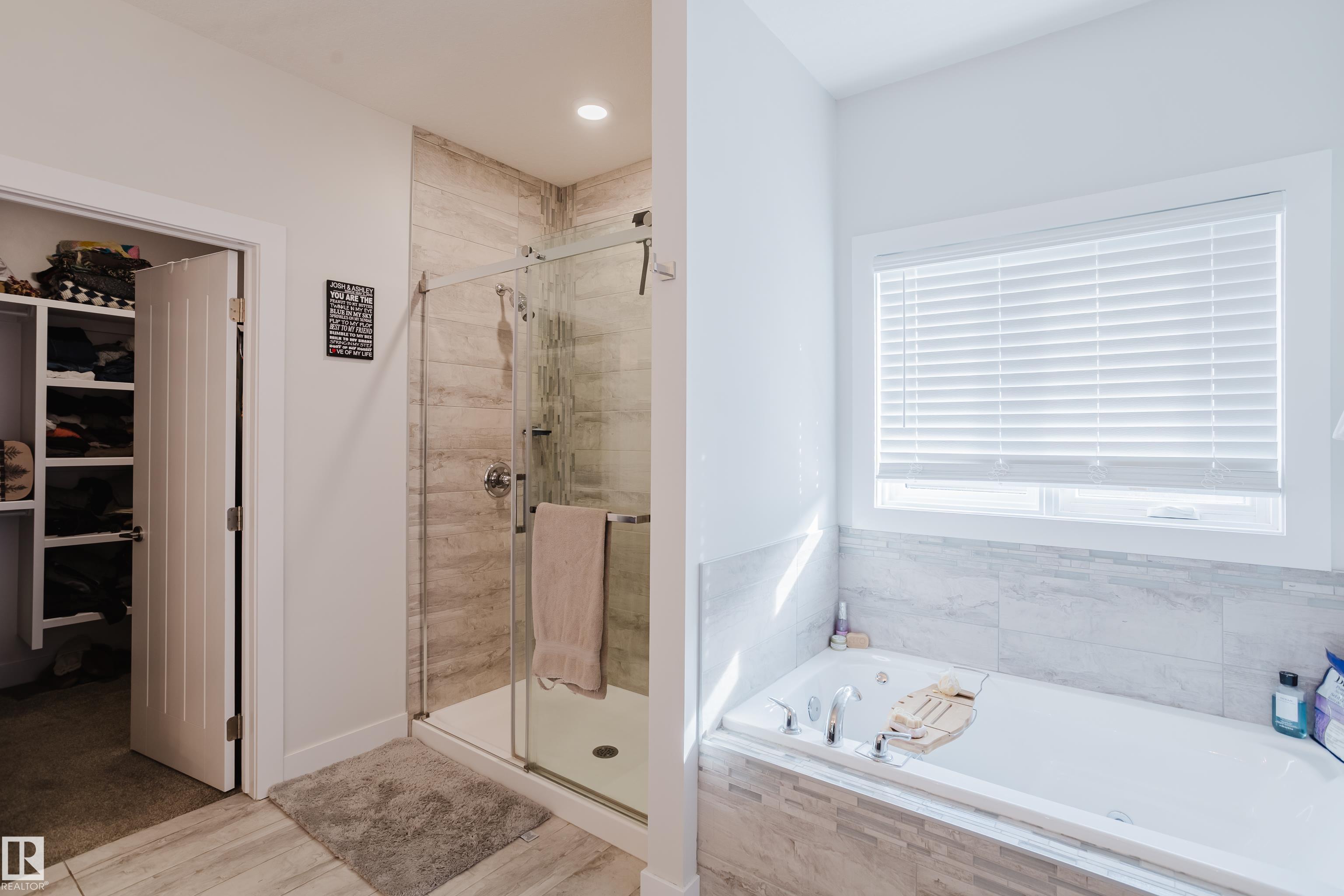 Photo 37 at 569 Merlin Landing NW, Hawks Ridge, Edmonton