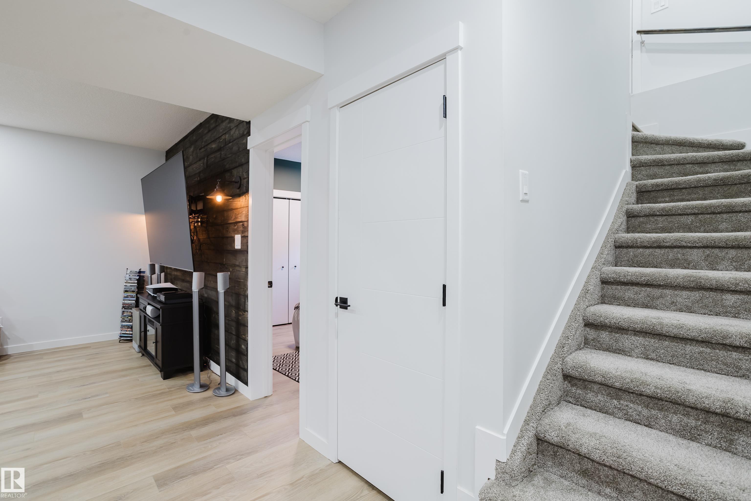 Photo 51 at 569 Merlin Landing NW, Hawks Ridge, Edmonton