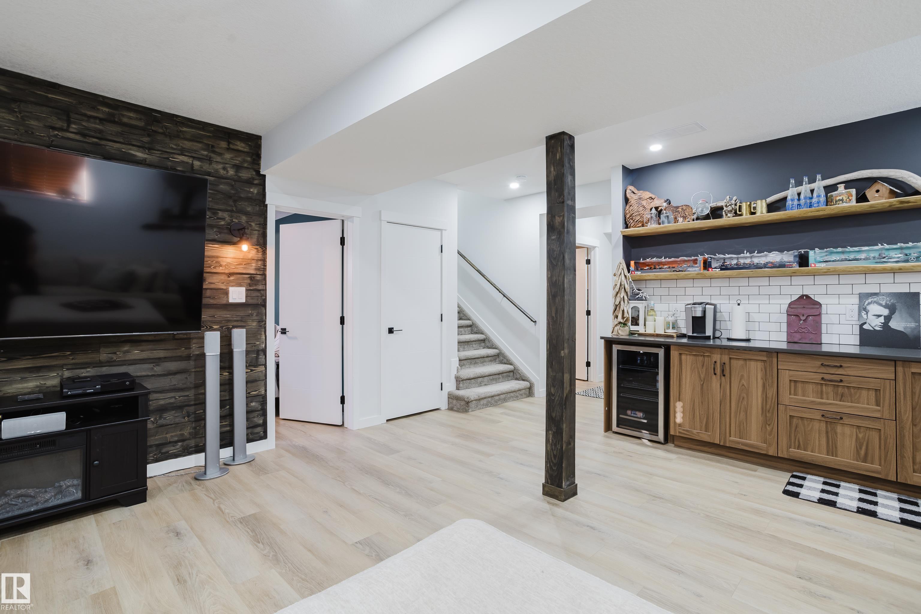 Photo 54 at 569 Merlin Landing NW, Hawks Ridge, Edmonton