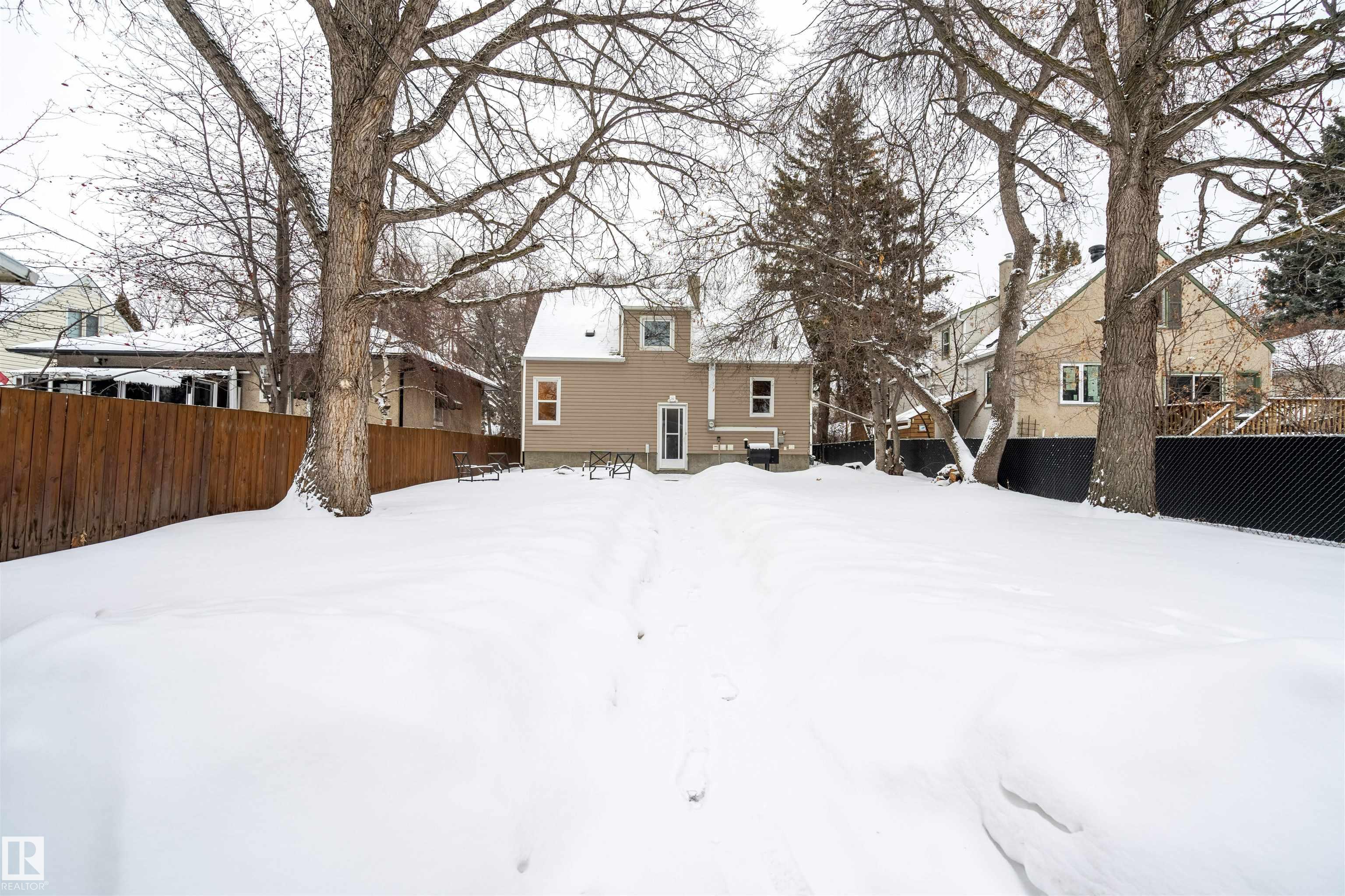 Photo 31 at 10466 148 Street NW, Grovenor, Edmonton