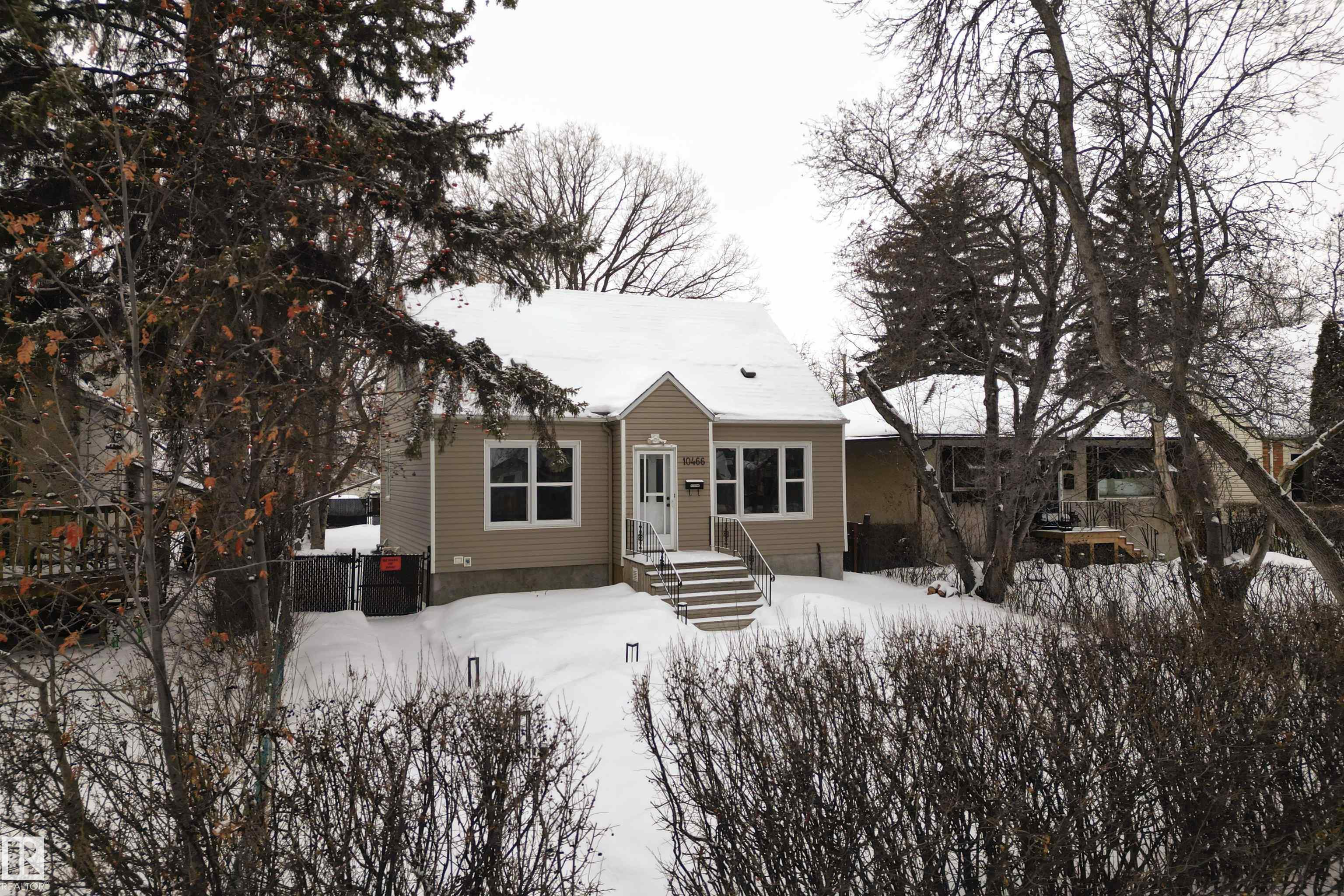 Photo 35 at 10466 148 Street NW, Grovenor, Edmonton