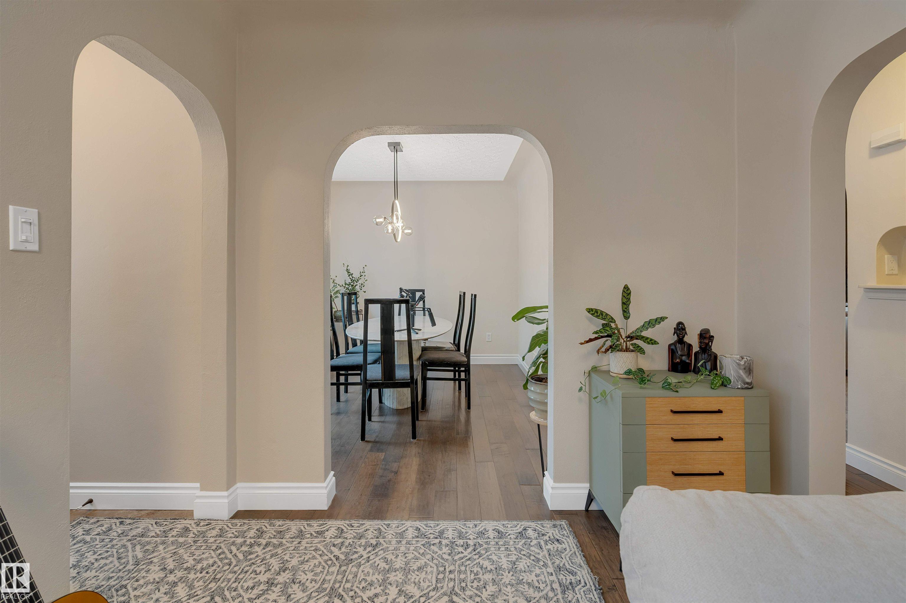 10466 148 Street NW, Grovenor, Edmonton