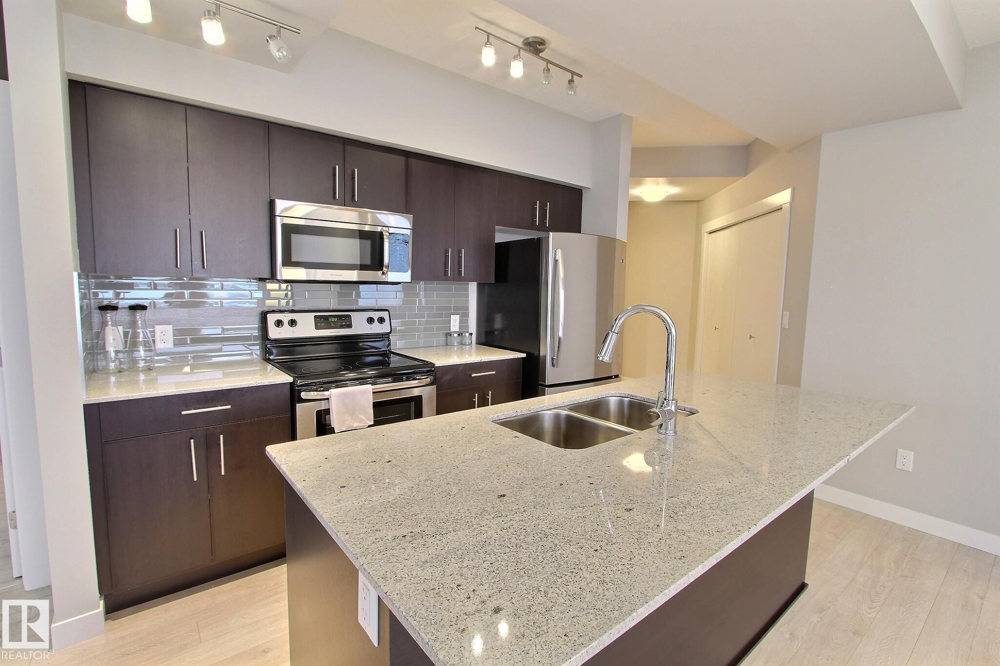 804 - 10226 104 Street NW, Downtown, Edmonton