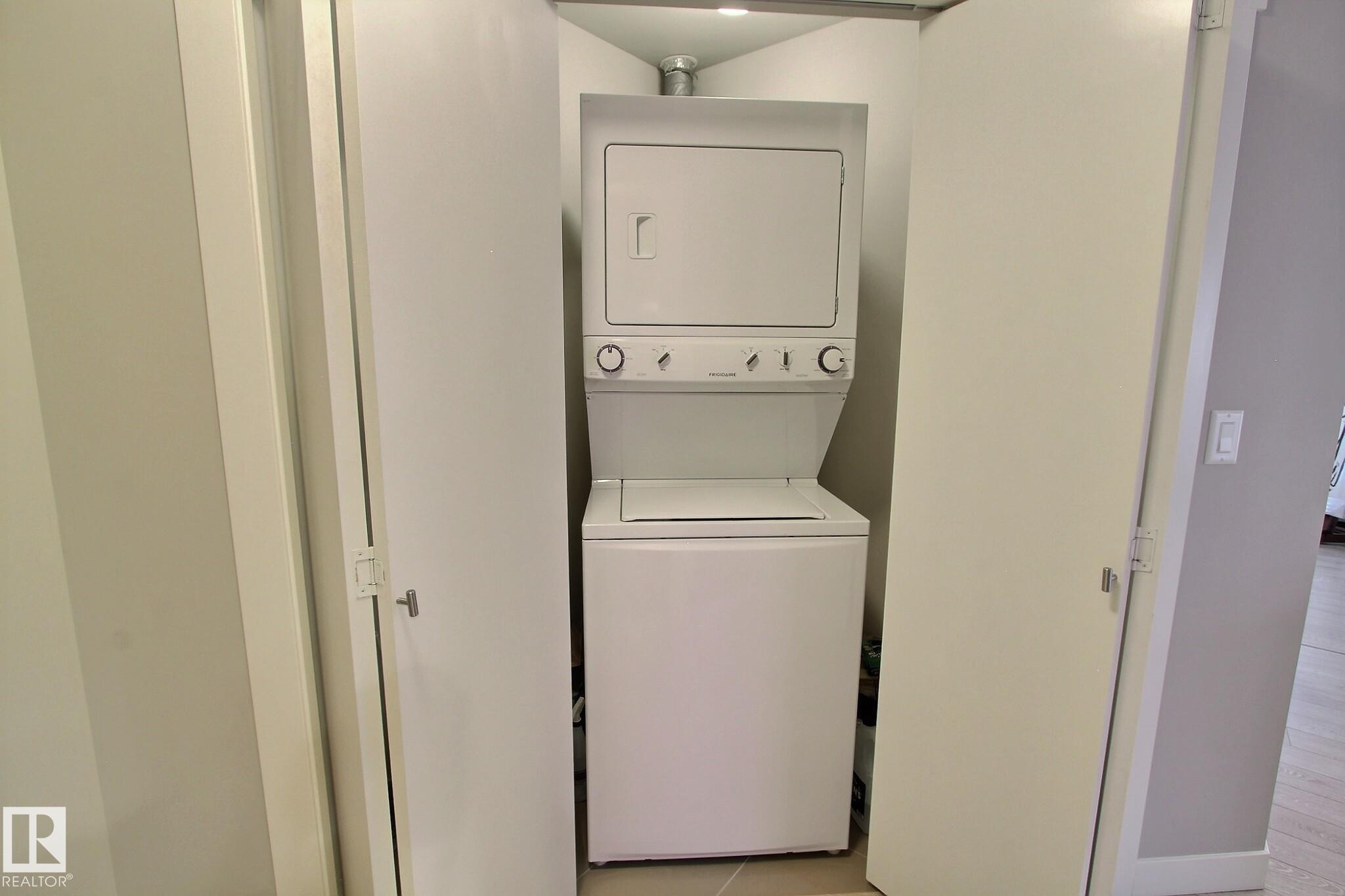 Photo 14 at 804 - 10226 104 Street NW, Downtown, Edmonton