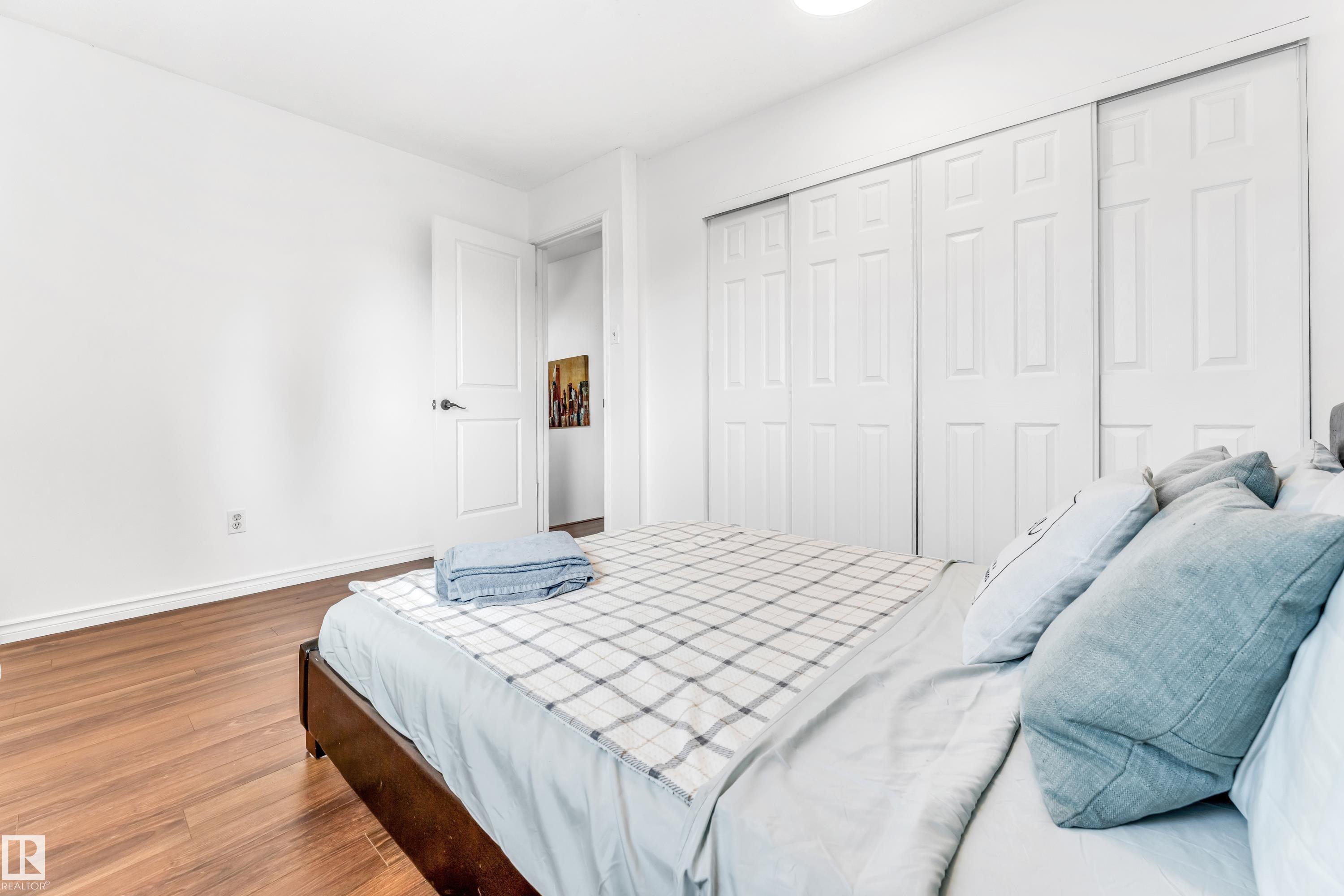 Photo 16 at 5344 38a Avenue NW, Greenview, Edmonton