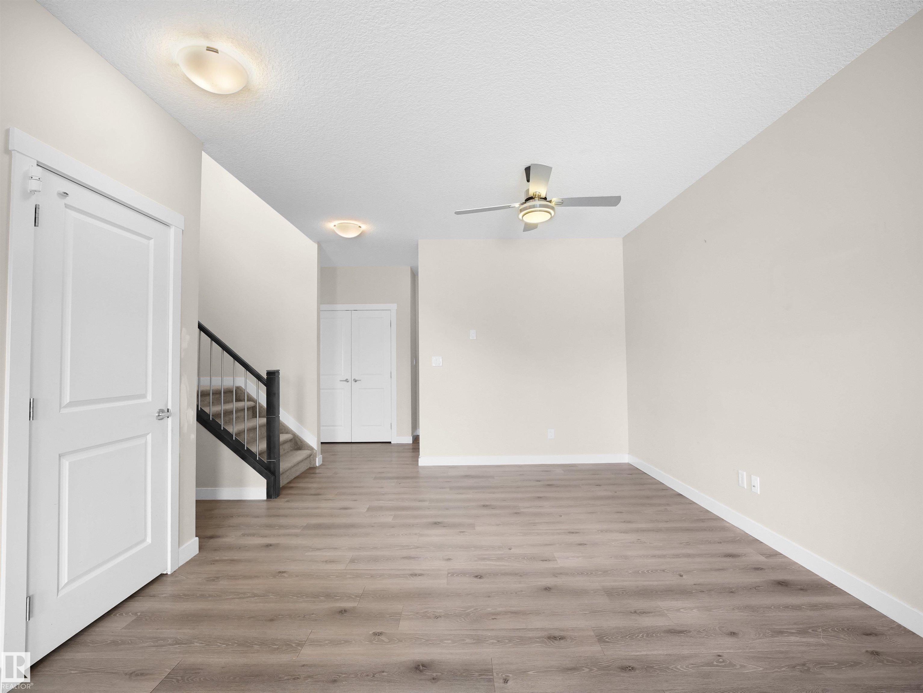 Photo 8 at 8921 217 Street NW, Rosenthal, Edmonton