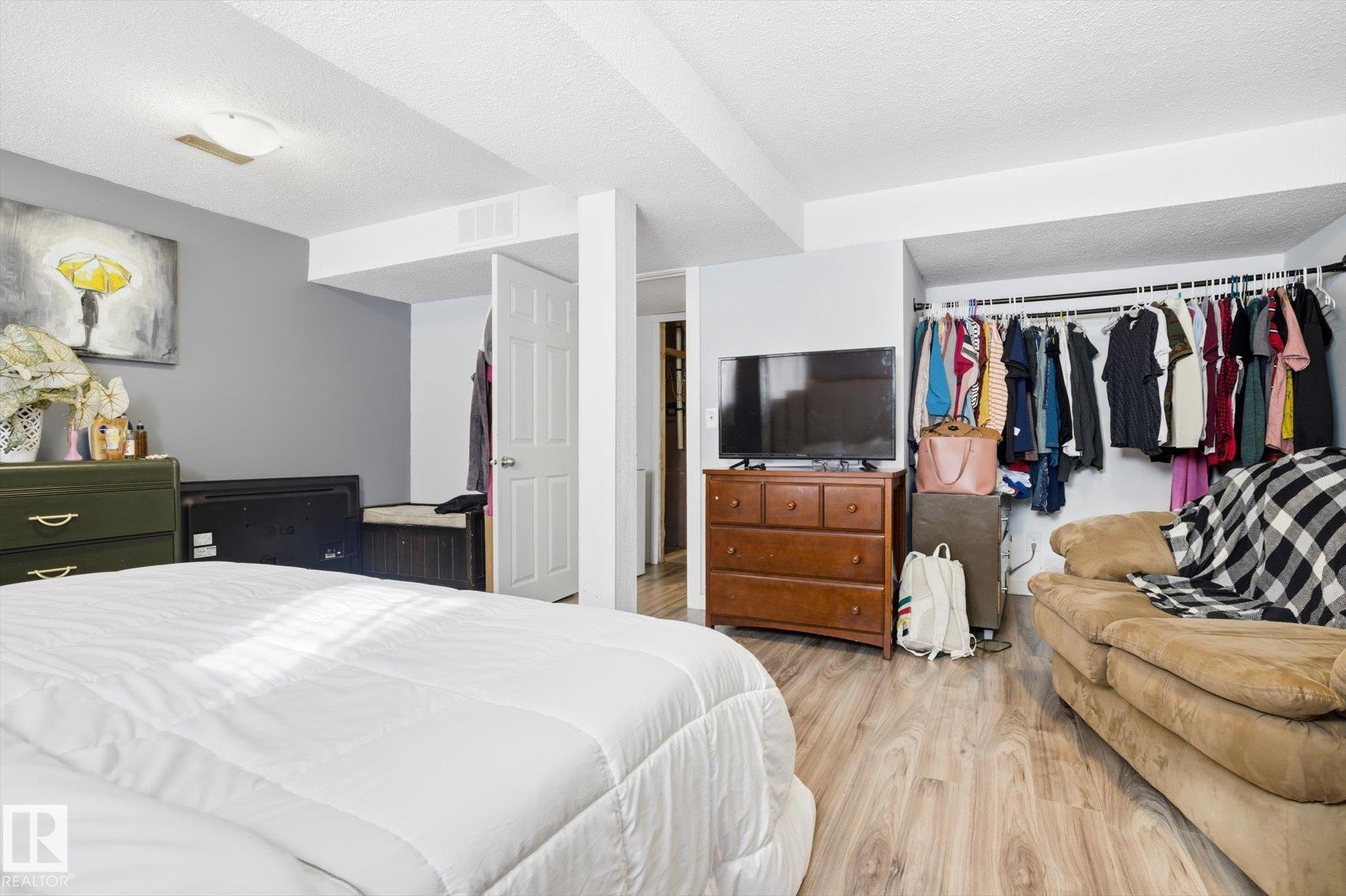 Photo 14 at 9009 102 Avenue, Morinville