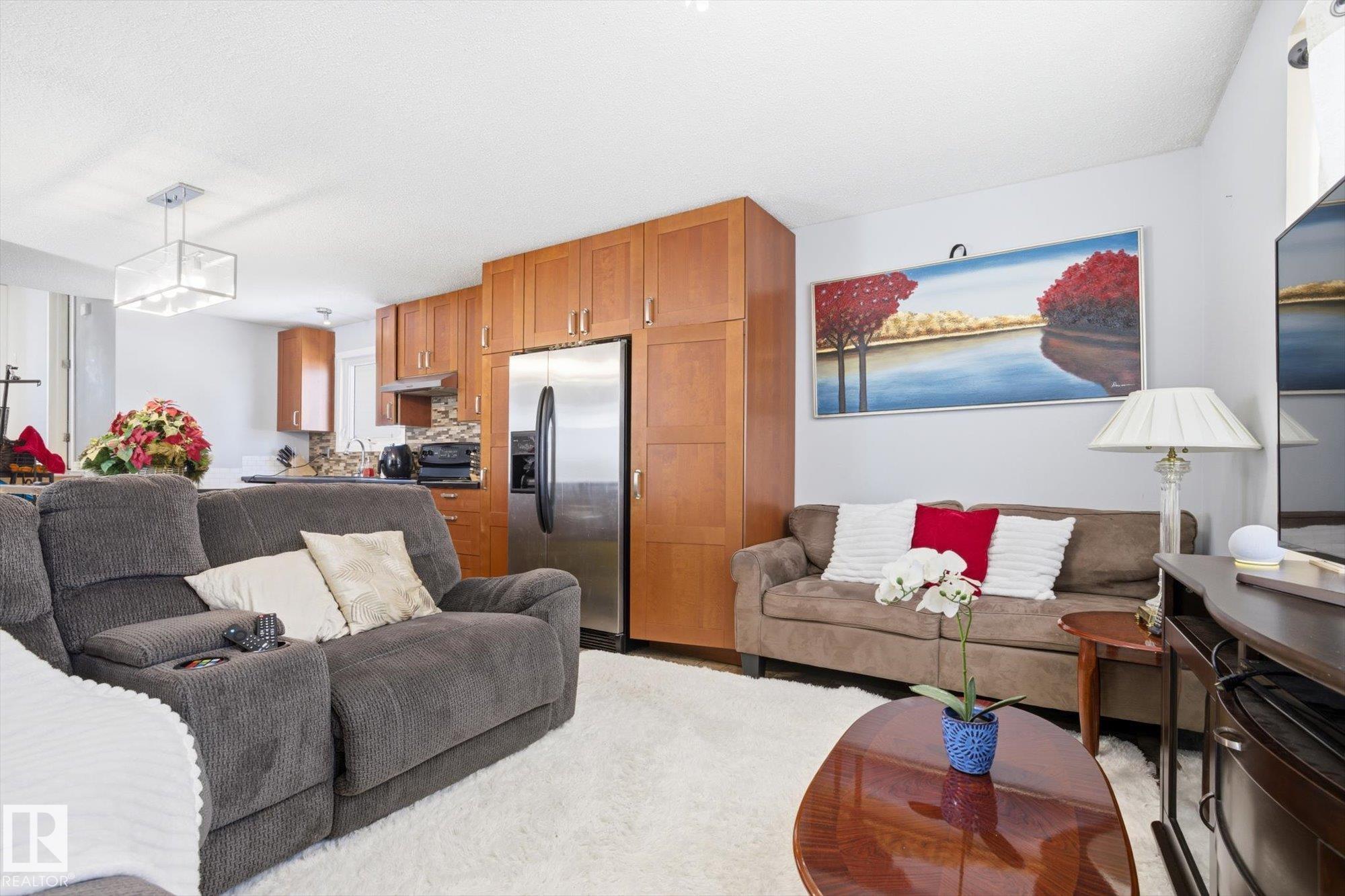 9009 102 Avenue, Morinville