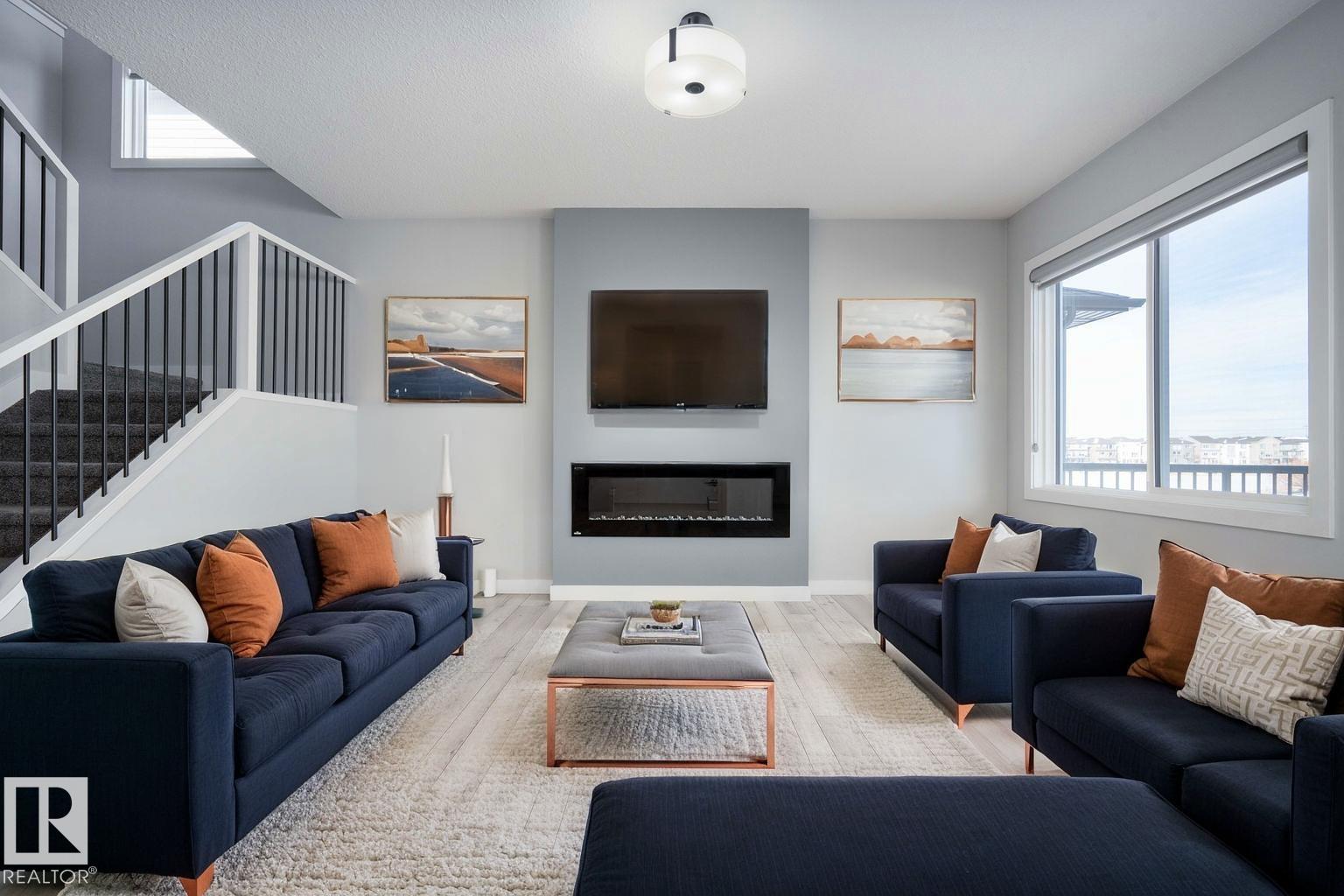 Photo 19 at 2420 15 Avenue NW, Laurel, Edmonton