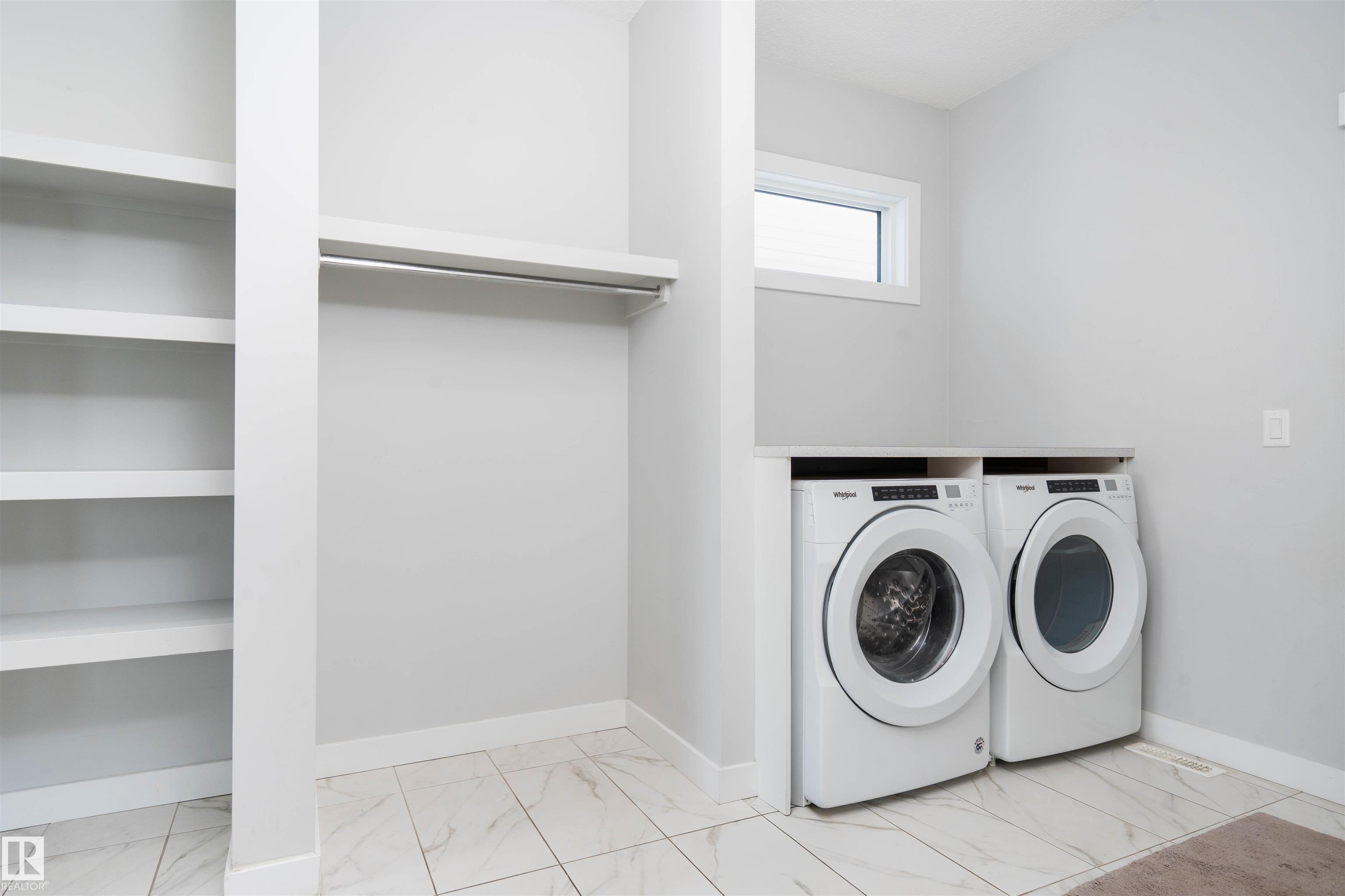 Photo 10 at 2420 15 Avenue NW, Laurel, Edmonton