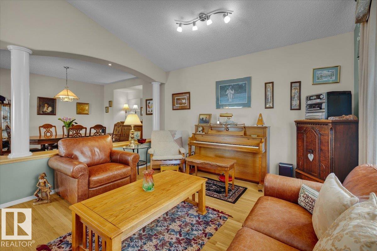 Photo 18 at 2609 Marion Place SW, Macewan, Edmonton