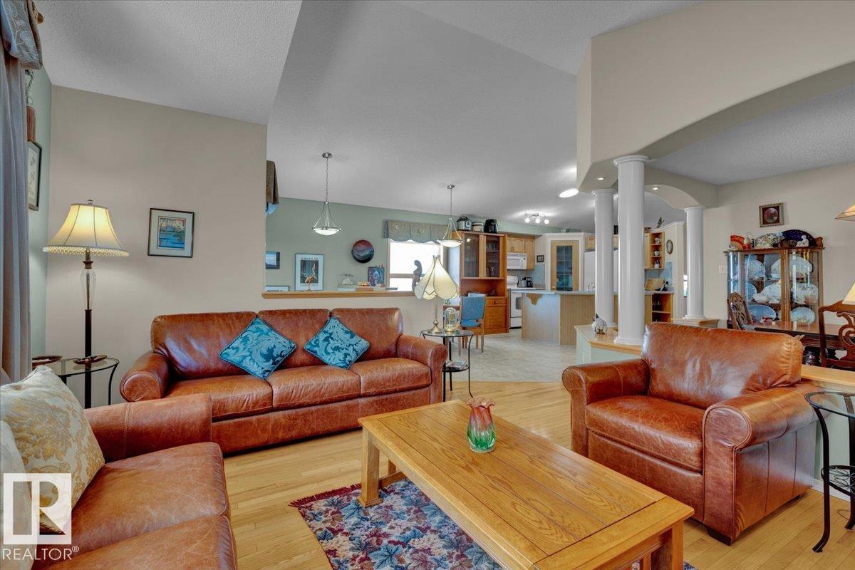 Photo 19 at 2609 Marion Place SW, Macewan, Edmonton