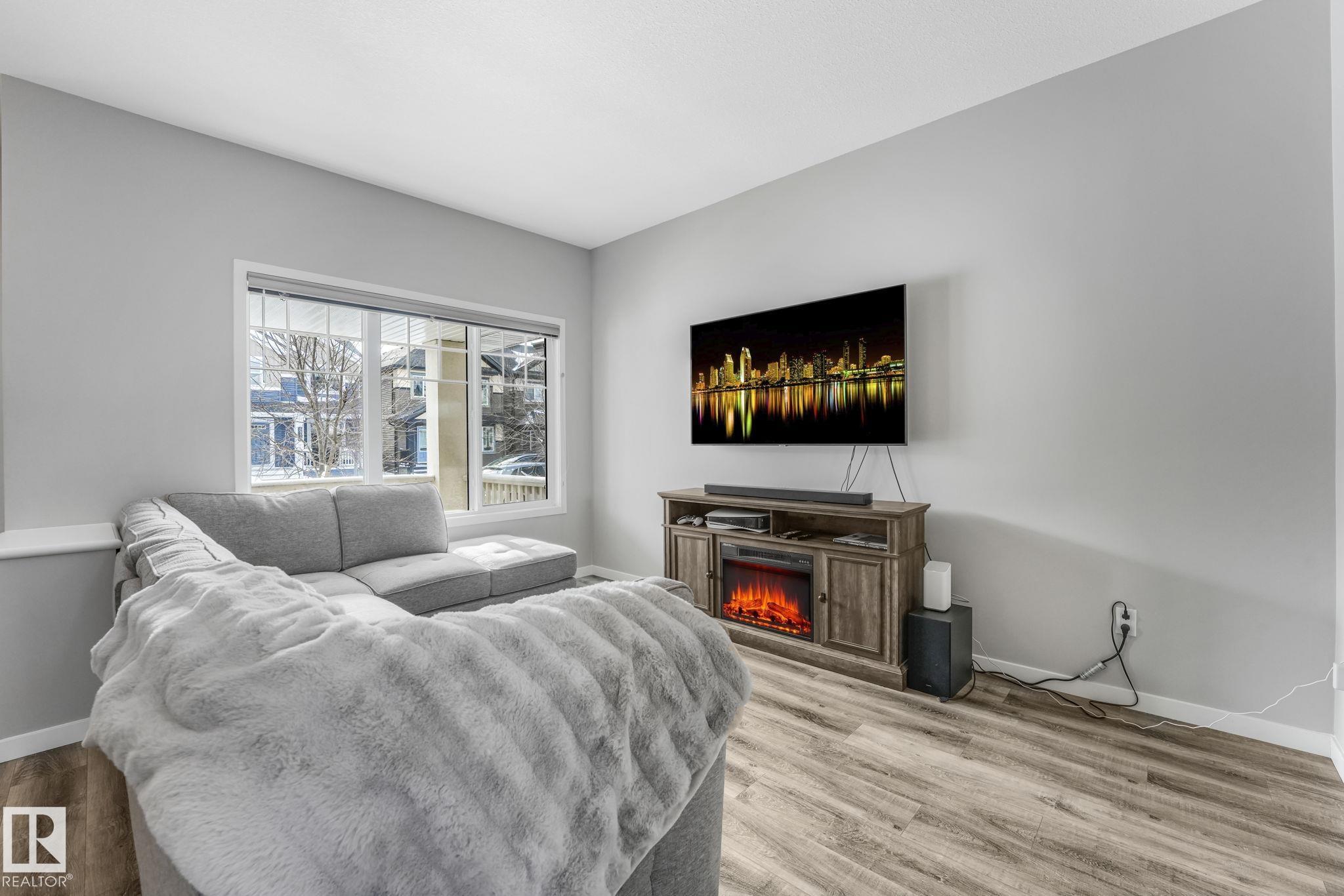 Photo 9 at 2652 Chokecherry Lane SW, The Orchards At Ellerslie, Edmonton