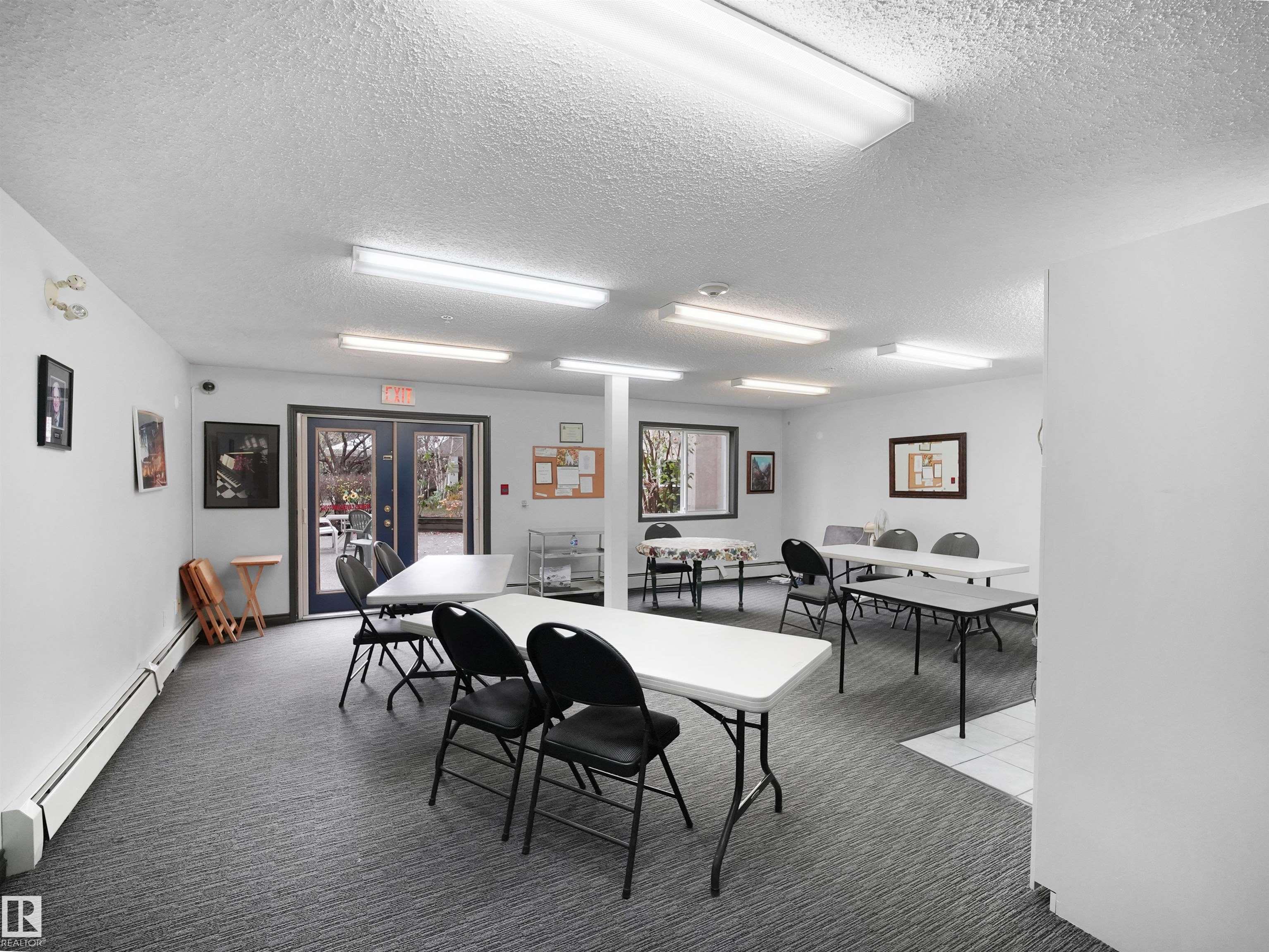 Photo 19 at 102 - 10511 42 Avenue NW, Rideau Park, Edmonton