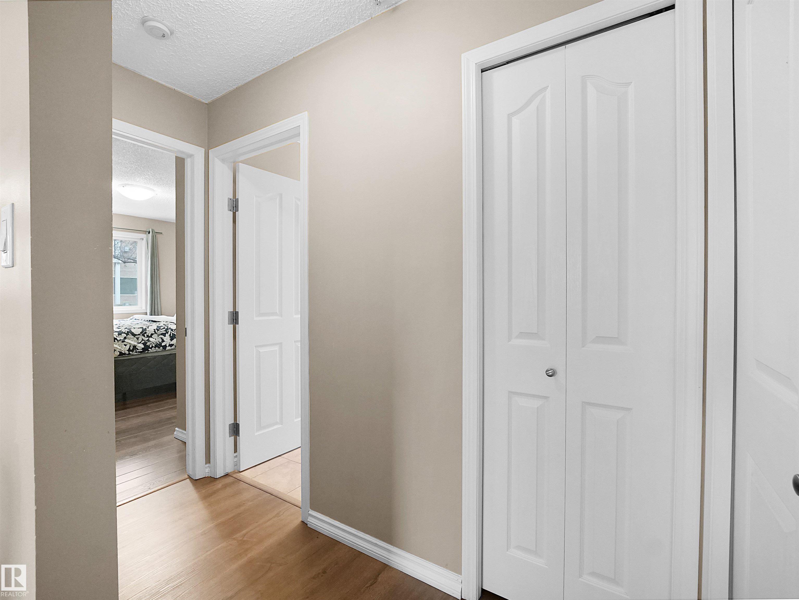 Photo 37 at 102 - 10511 42 Avenue NW, Rideau Park, Edmonton