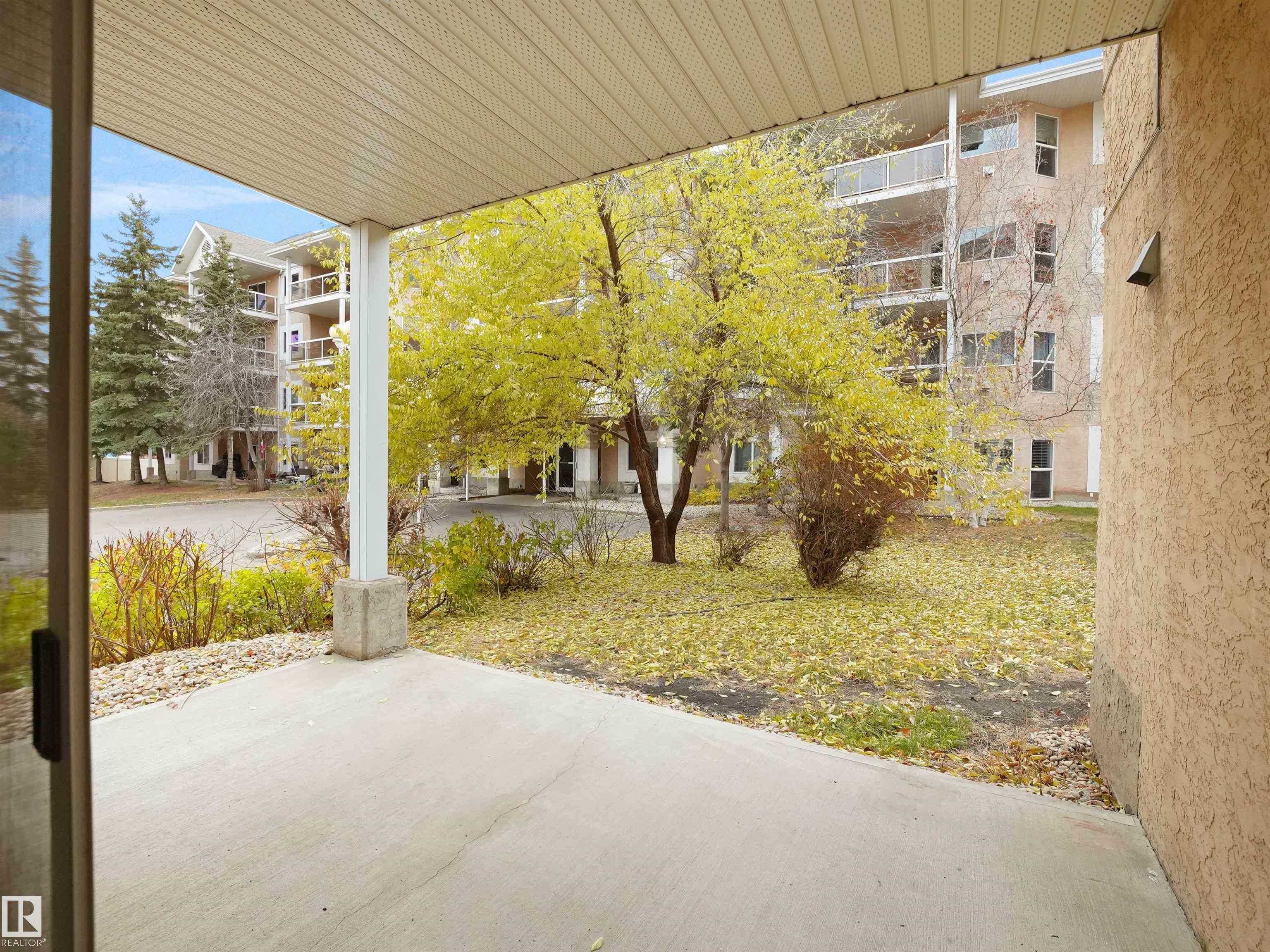 Photo 42 at 102 - 10511 42 Avenue NW, Rideau Park, Edmonton