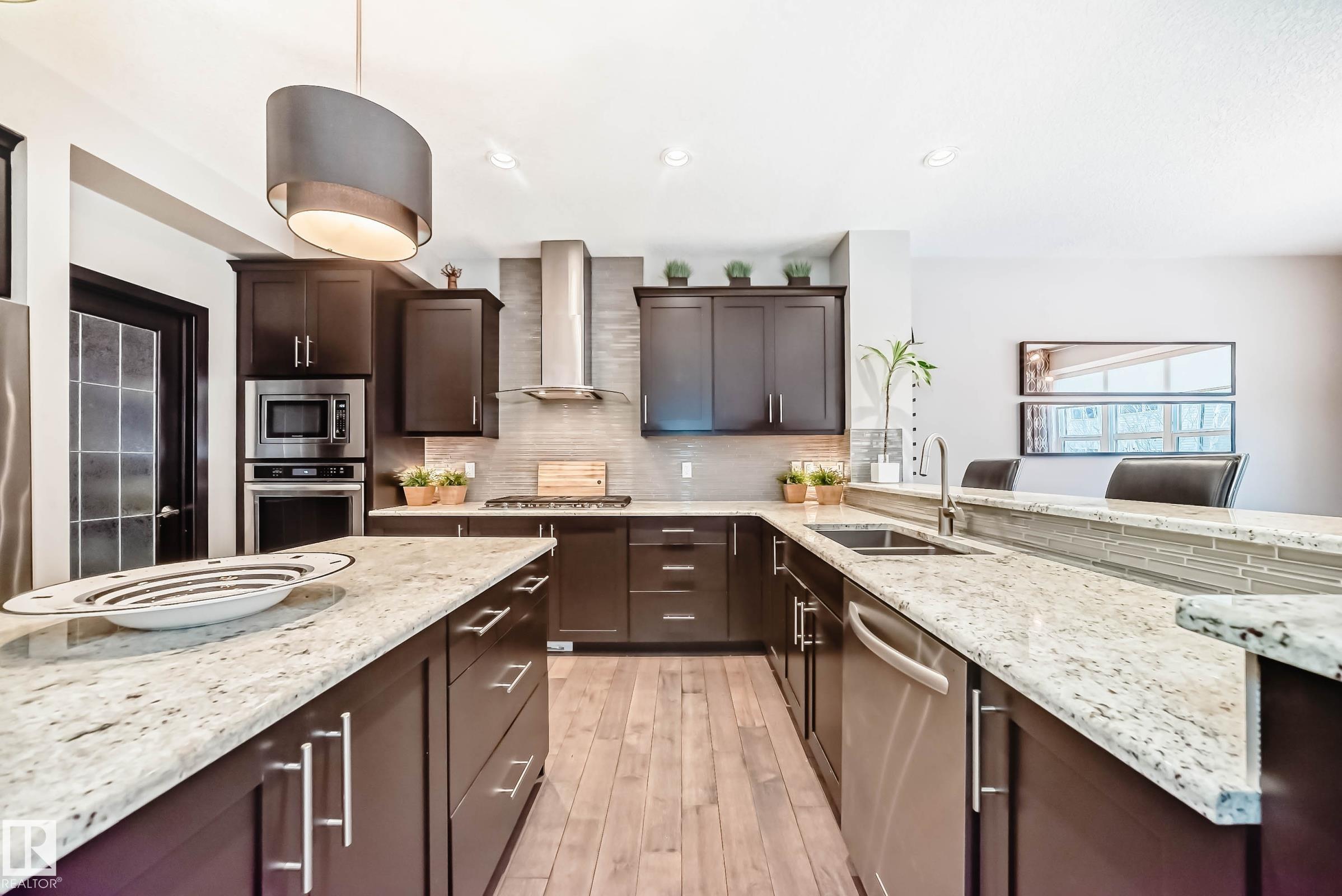 Photo 6 at 7014 170a Avenue NW, Schonsee, Edmonton