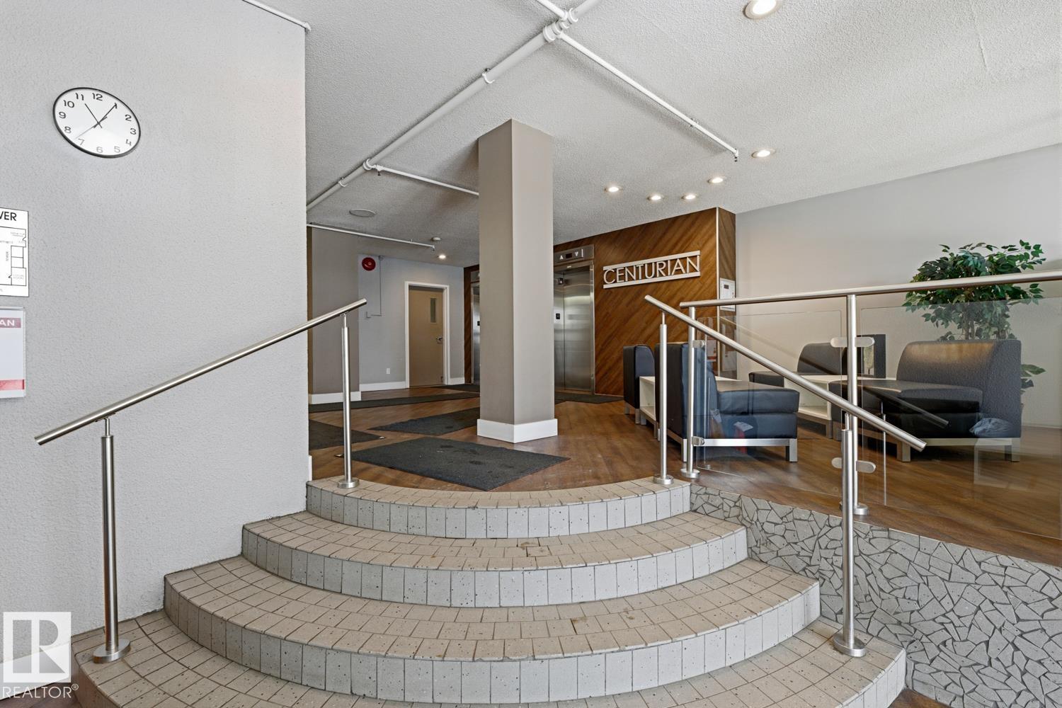 307 - 10160 116 Street NW, Wîhkwêntôwin, Edmonton