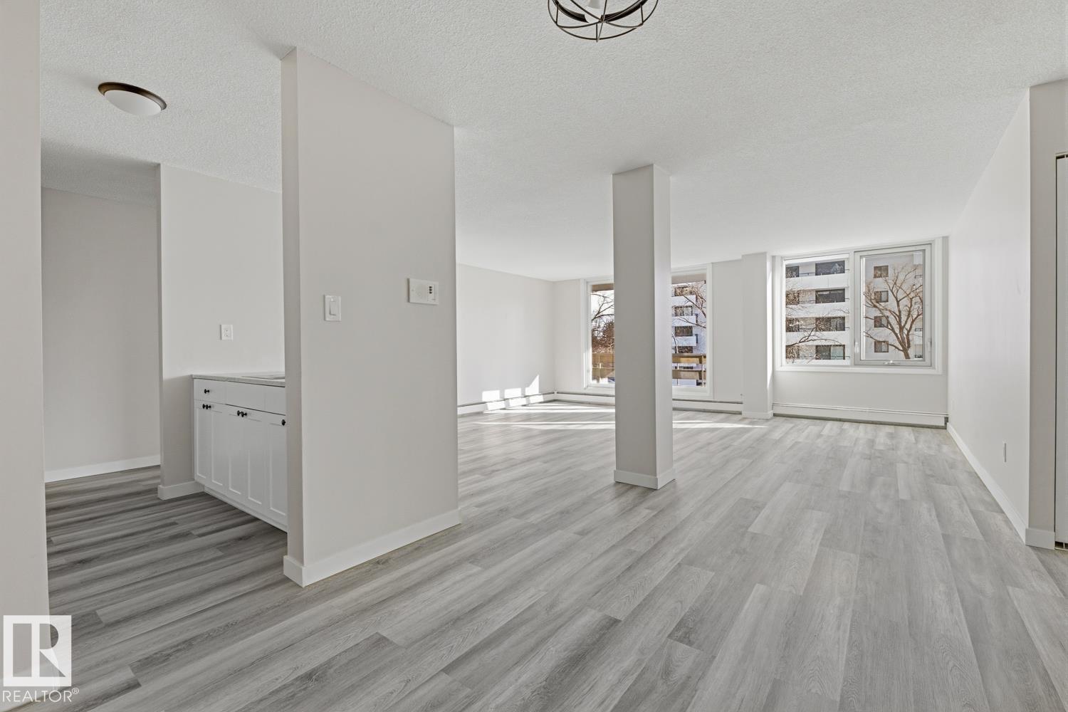 Photo 12 at 307 - 10160 116 Street NW, Wîhkwêntôwin, Edmonton