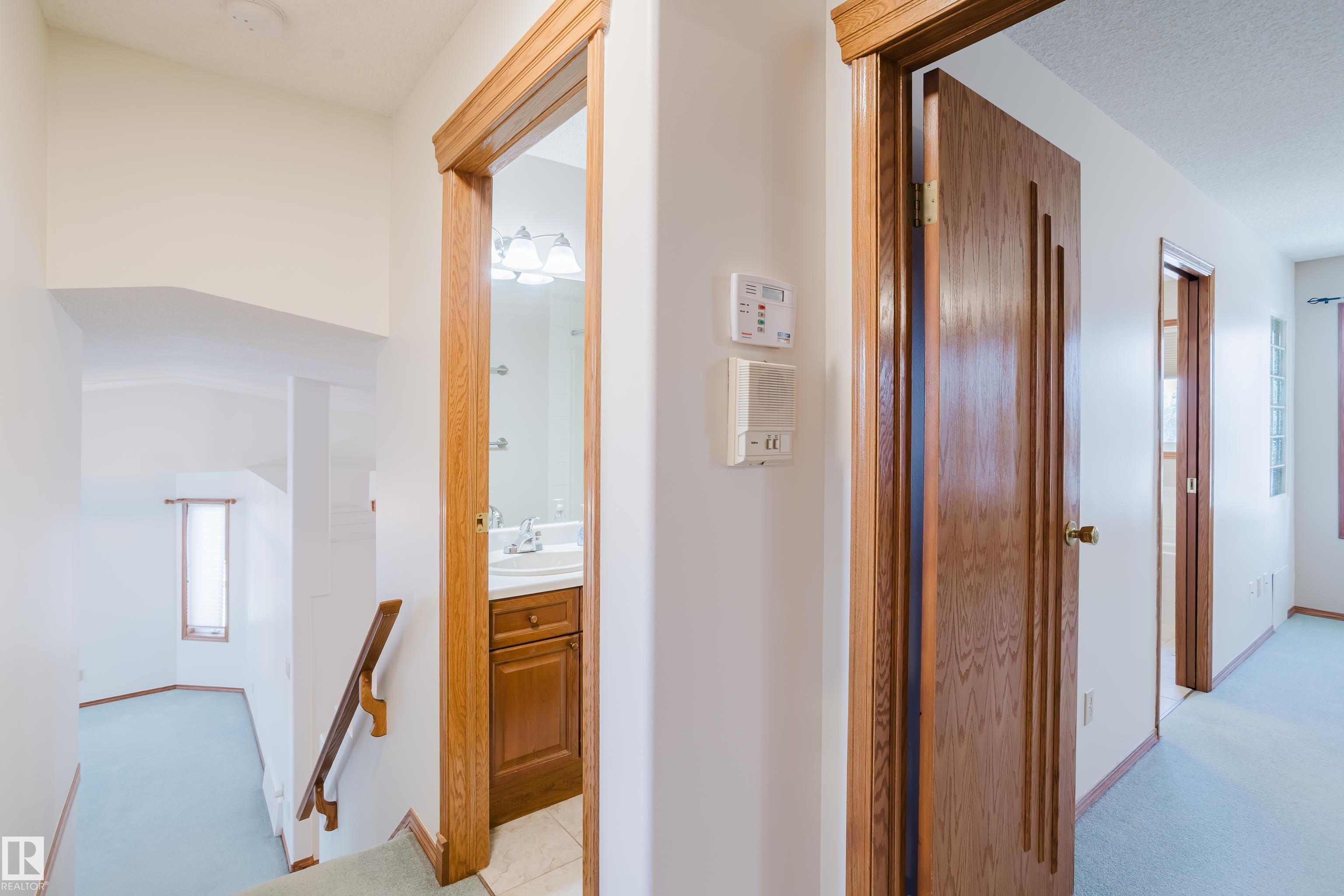 Photo 21 at 535 Pardee Bay NW, Potter Greens, Edmonton