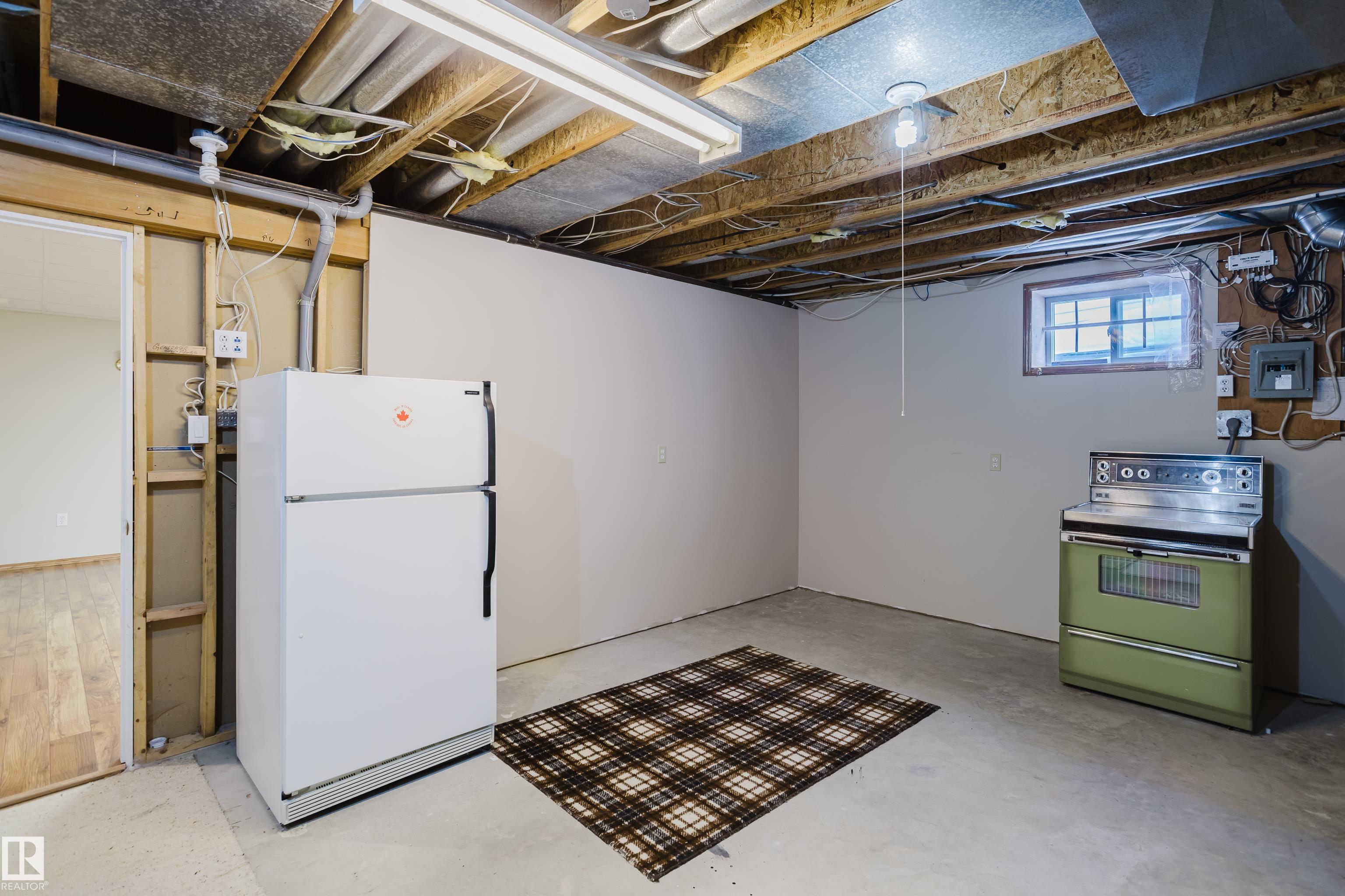 Photo 55 at 535 Pardee Bay NW, Potter Greens, Edmonton