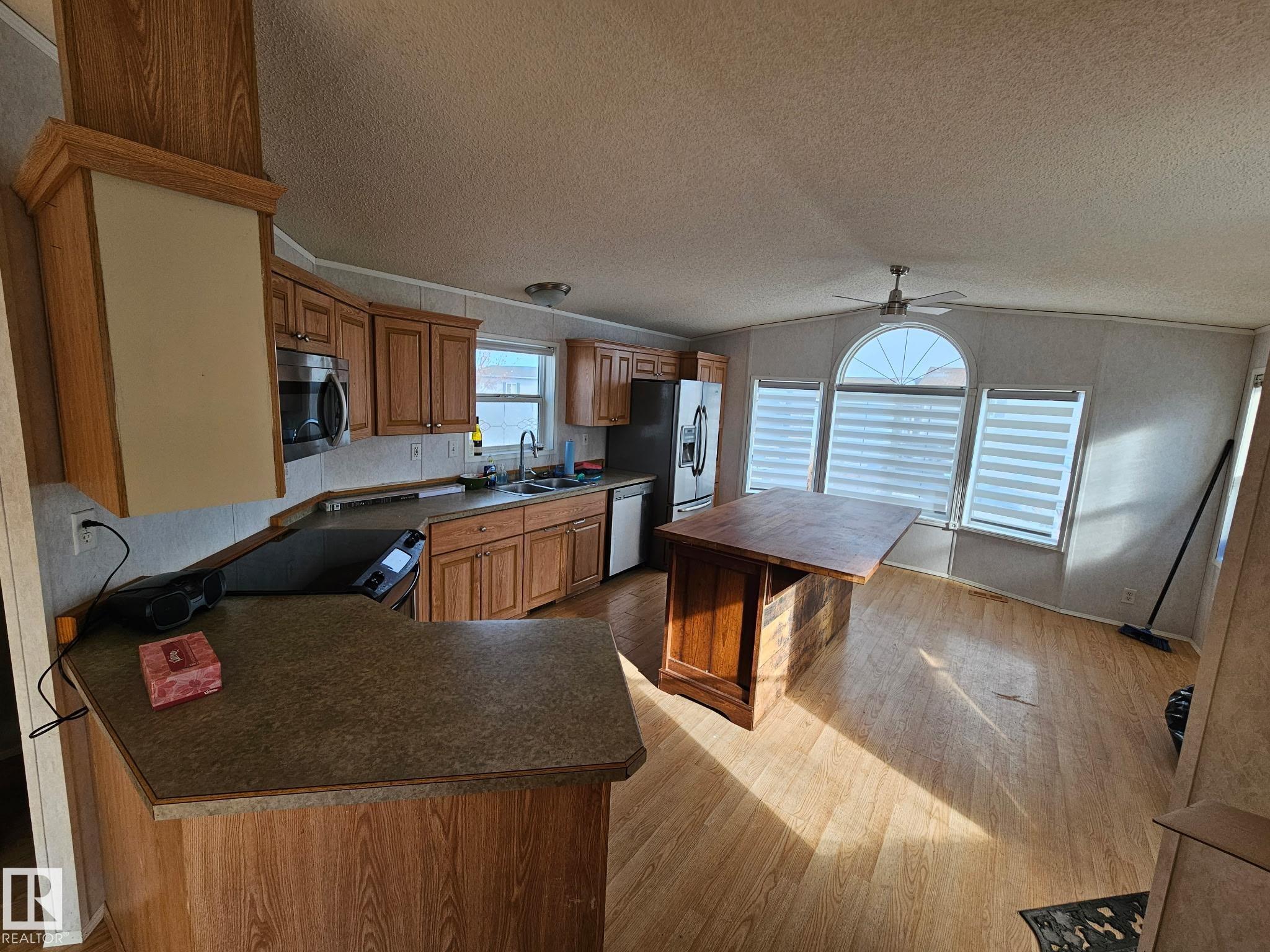 Picture for 106 oakwood RD NW