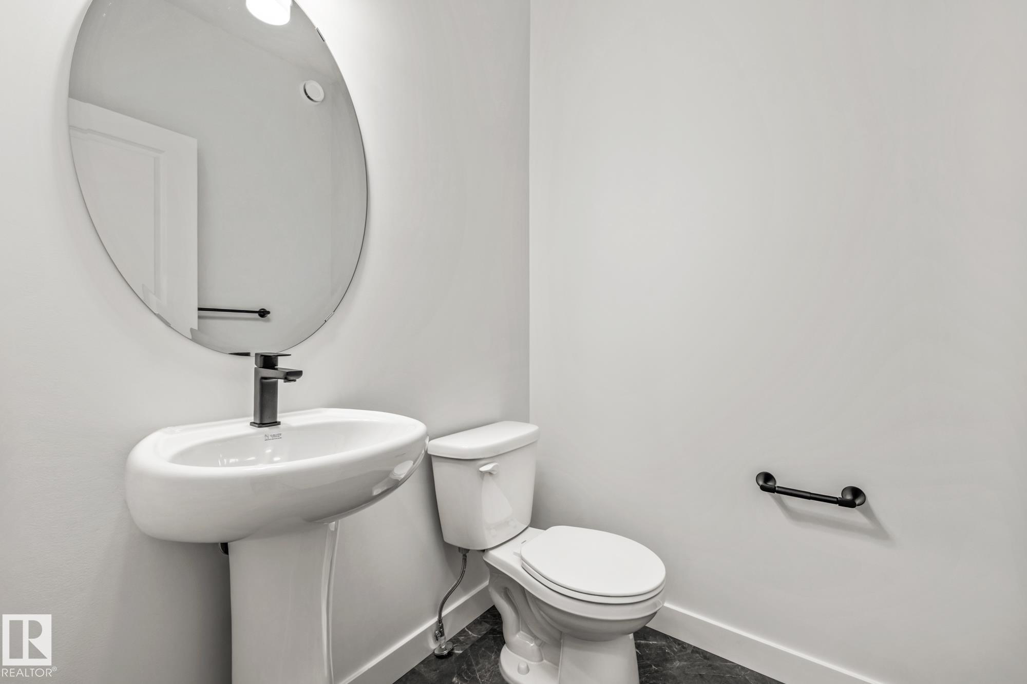 Photo 15 at 110 Honeysuckle green, Woodbend, Leduc