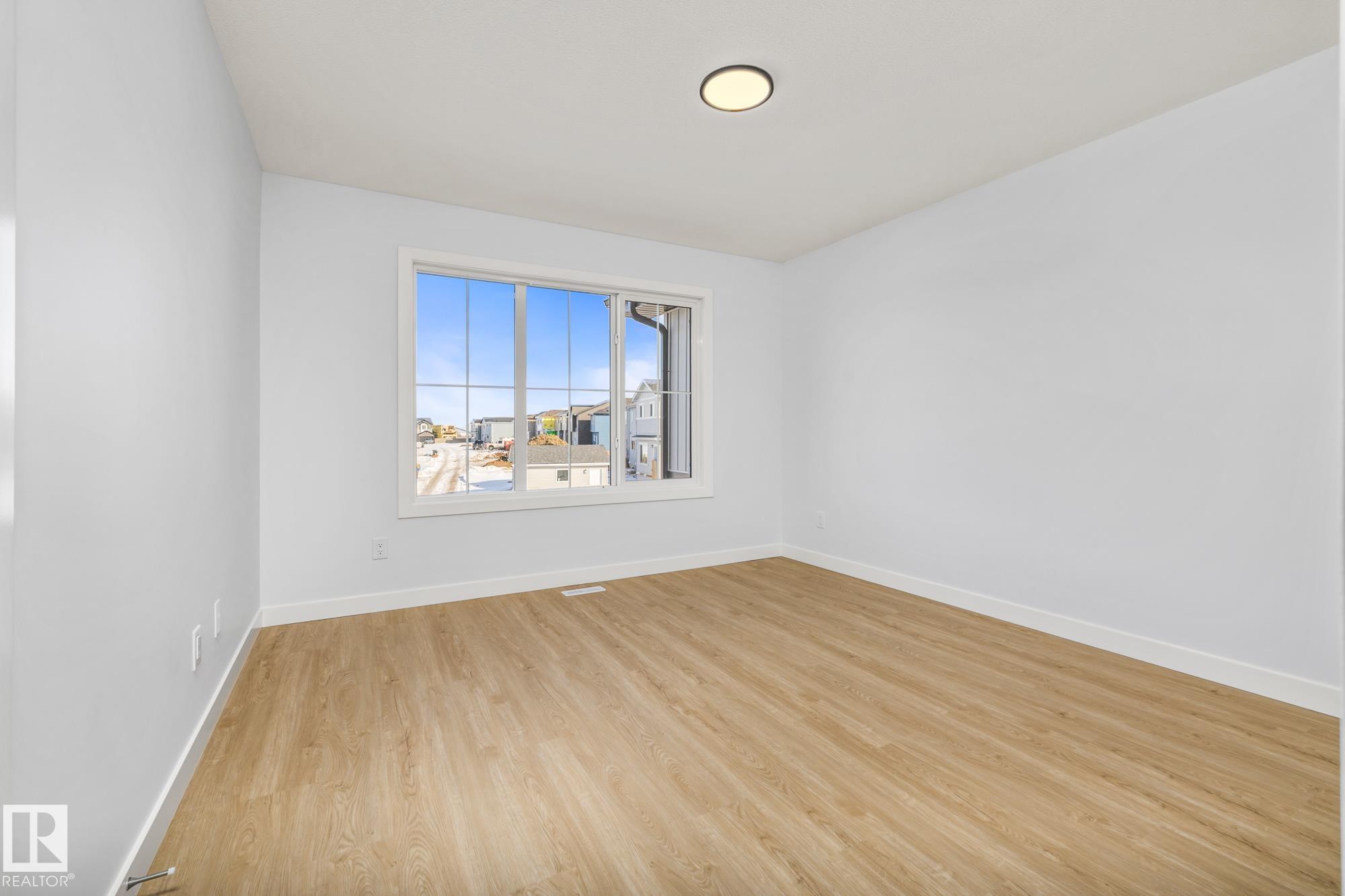 Photo 25 at 110 Honeysuckle green, Woodbend, Leduc