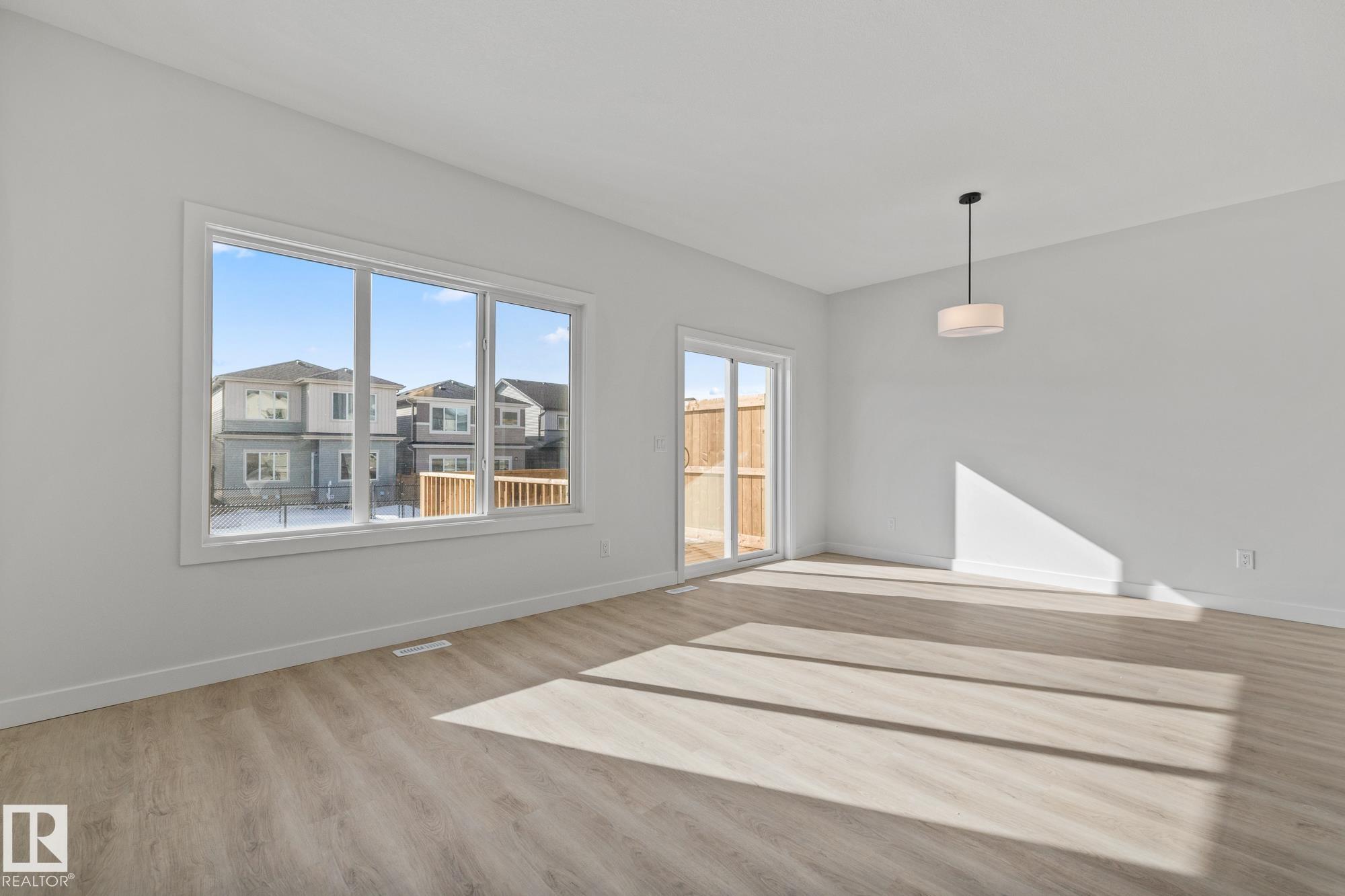 Photo 14 at 112 Honeysuckle green, Woodbend, Leduc