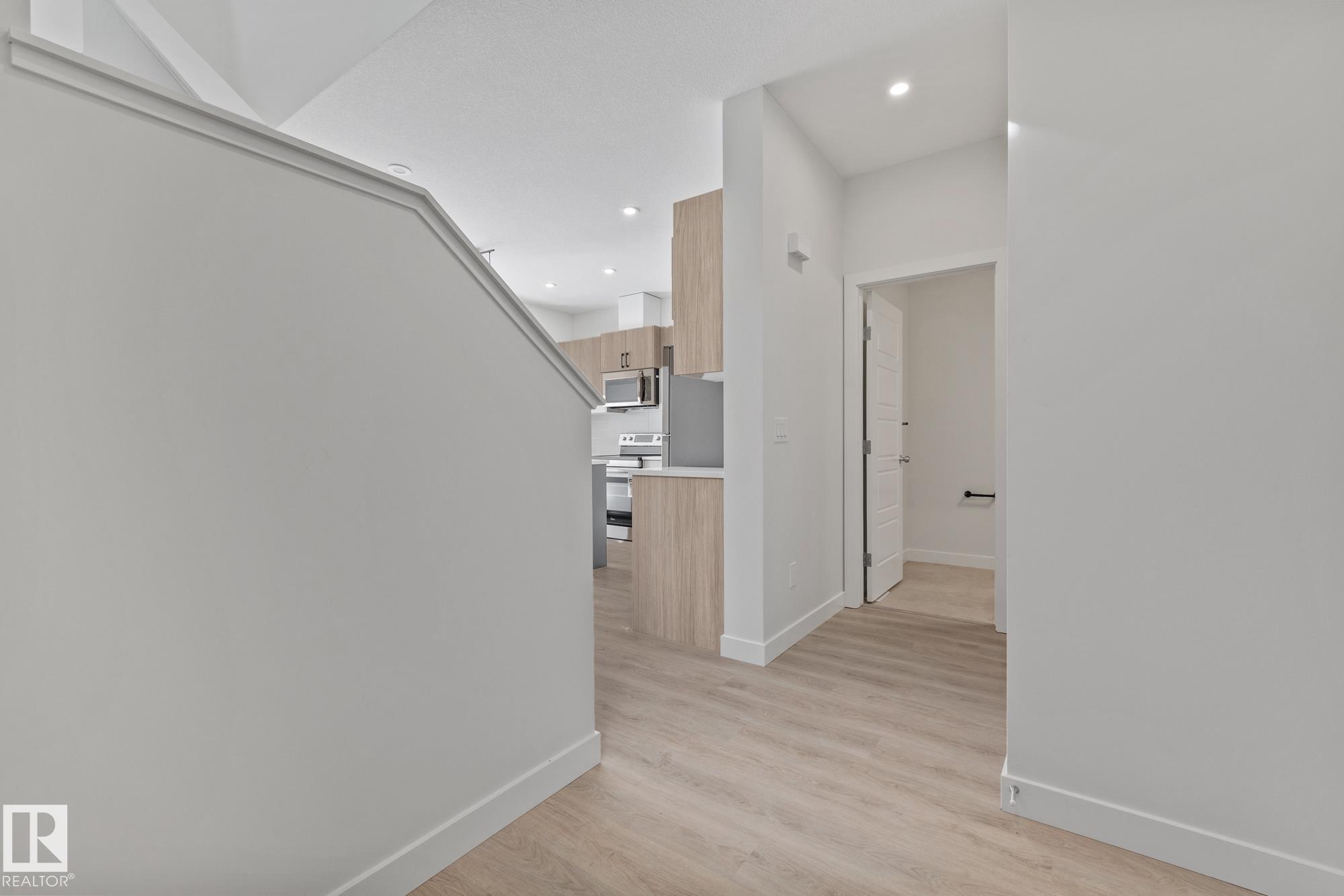 112 Honeysuckle green, Woodbend, Leduc