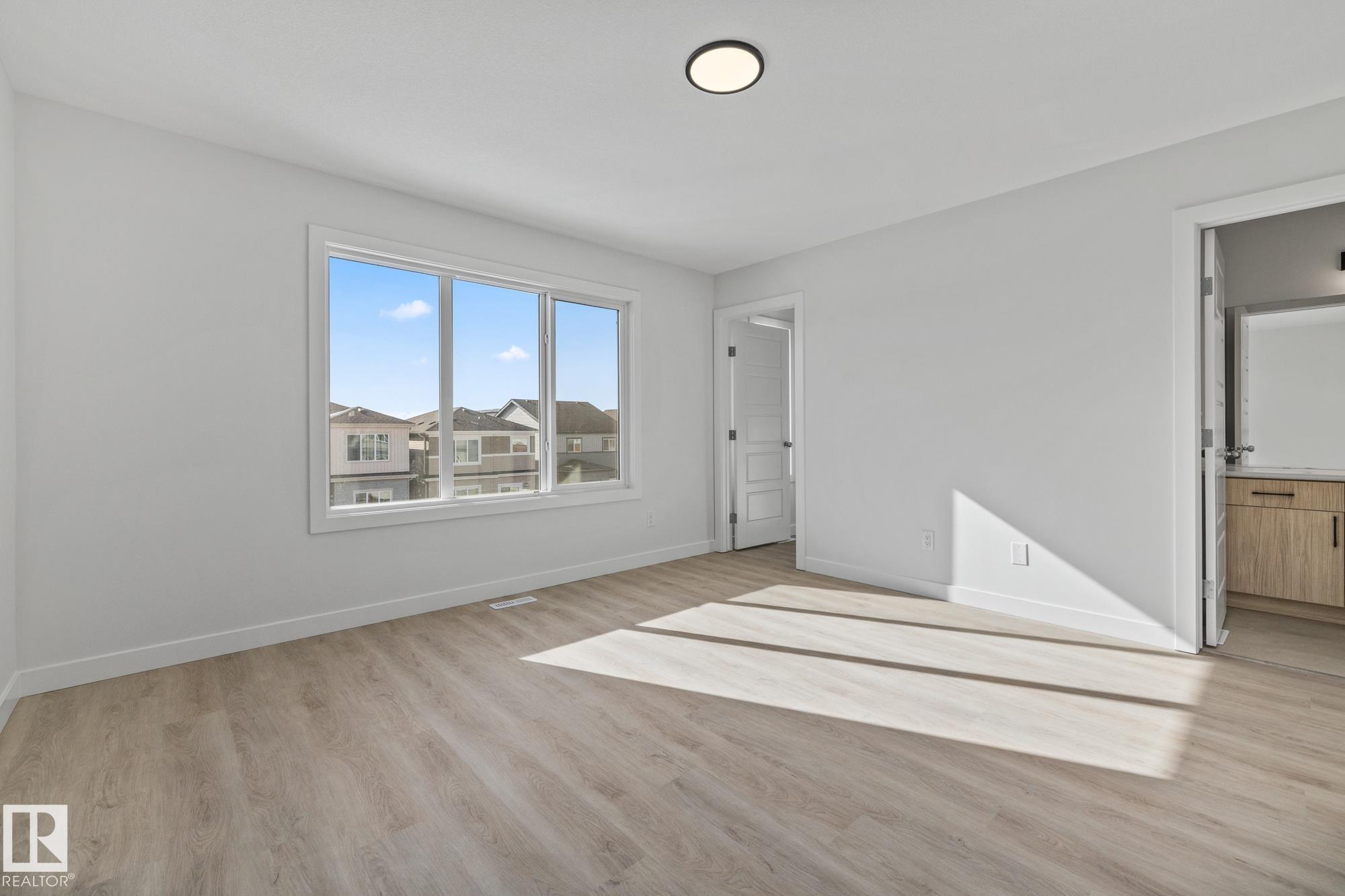 Photo 24 at 112 Honeysuckle green, Woodbend, Leduc