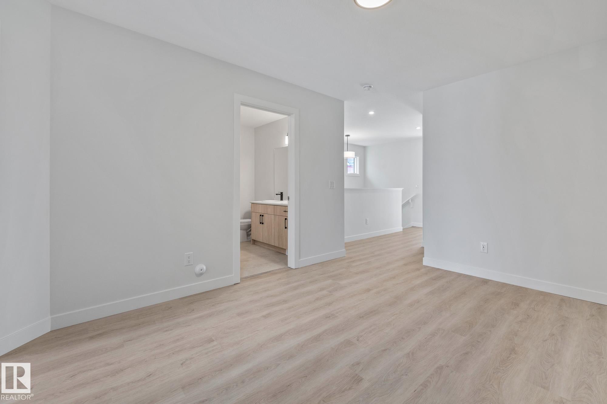 Photo 26 at 112 Honeysuckle green, Woodbend, Leduc