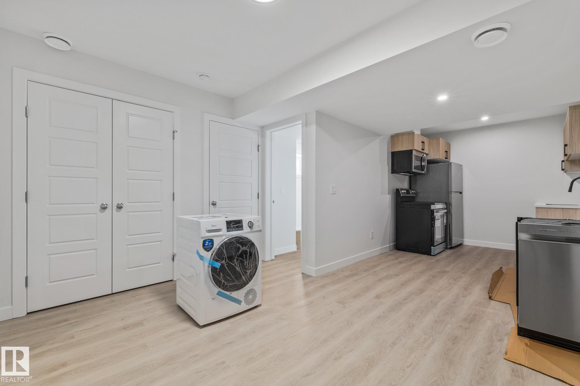 Photo 35 at 112 Honeysuckle green, Woodbend, Leduc