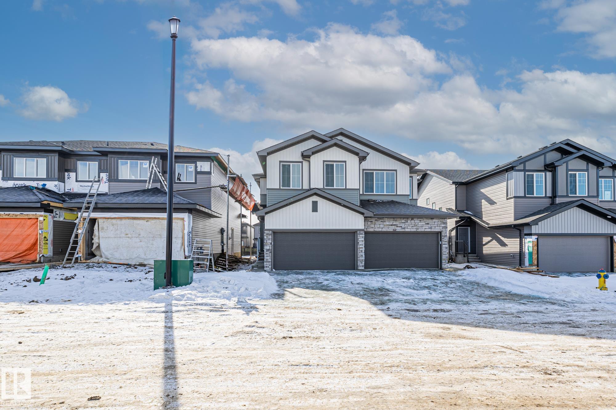 Photo 44 at 112 Honeysuckle green, Woodbend, Leduc