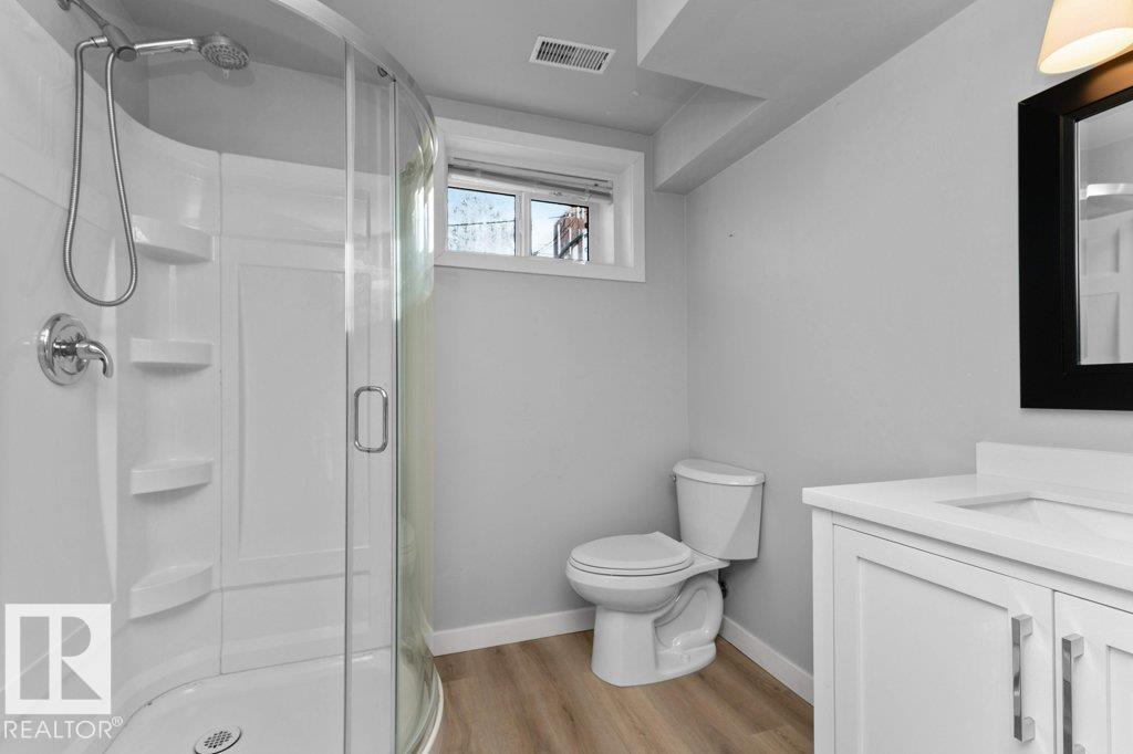 Photo 39 at 4303 104a Avenue NW, Gold Bar, Edmonton