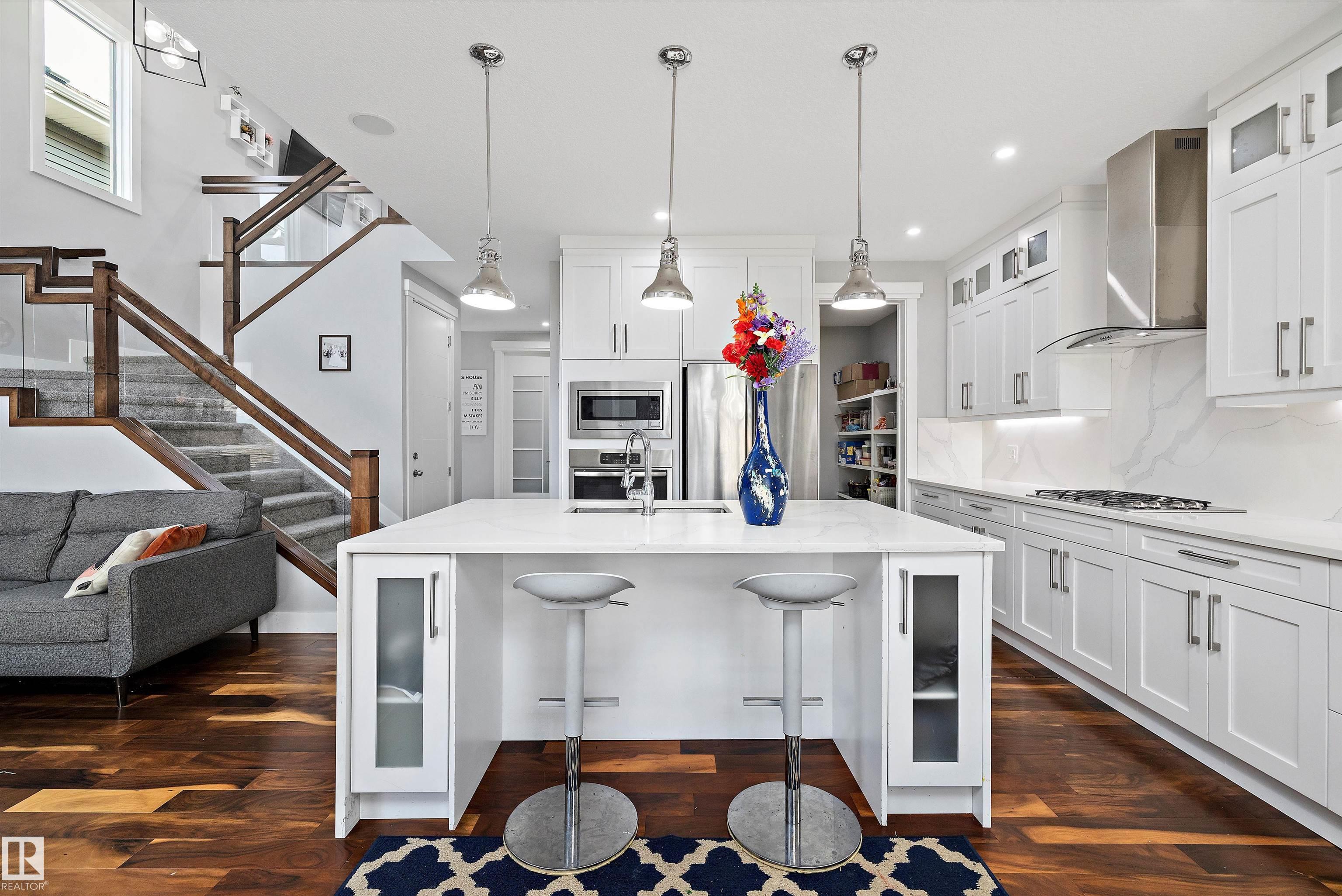 Photo 12 at 3380 Chickadee Drive NW, Starling, Edmonton